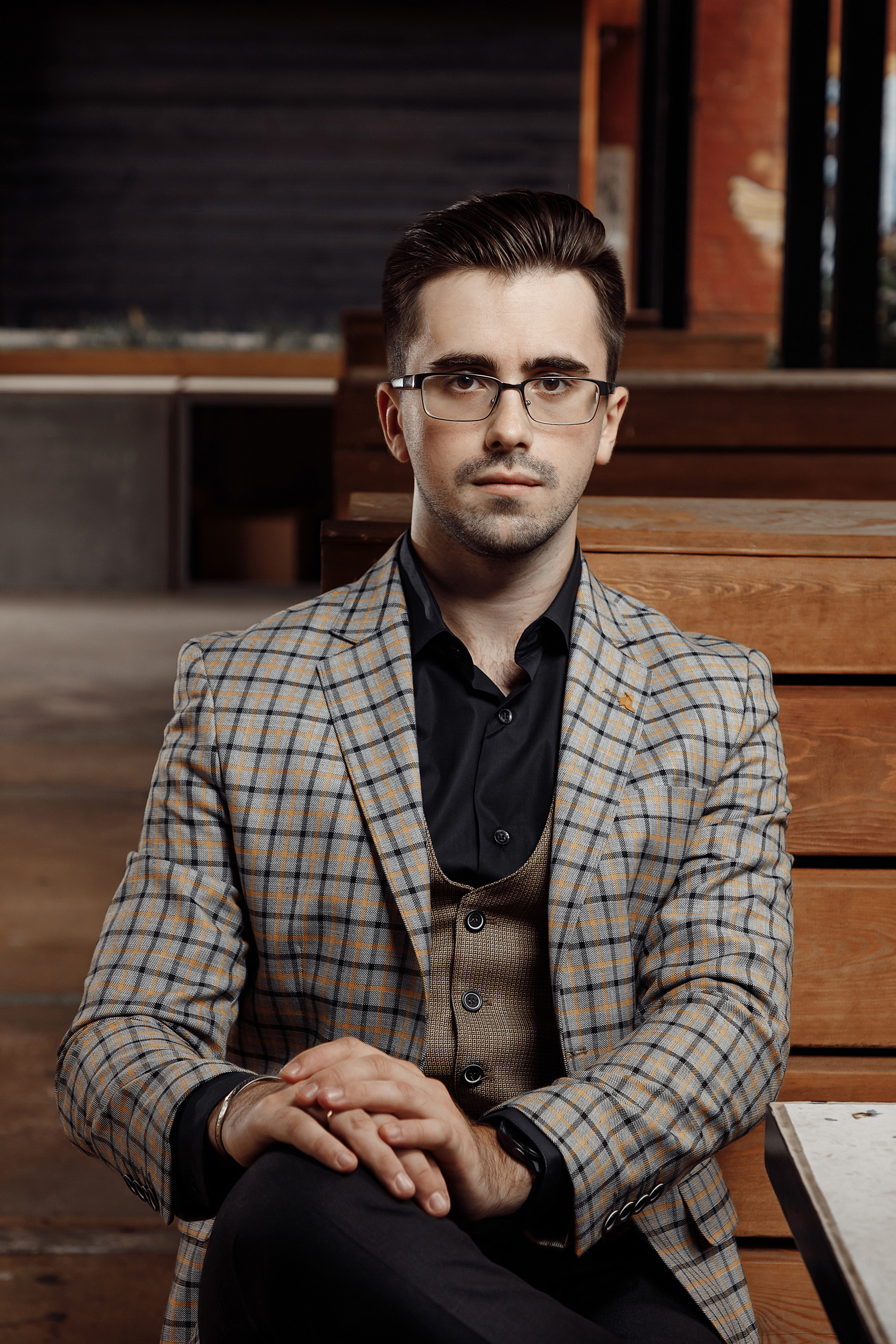 Портретная фотосъемка. Фотограф Сергей Наставник. Рекламная фотосъемка любой сложности