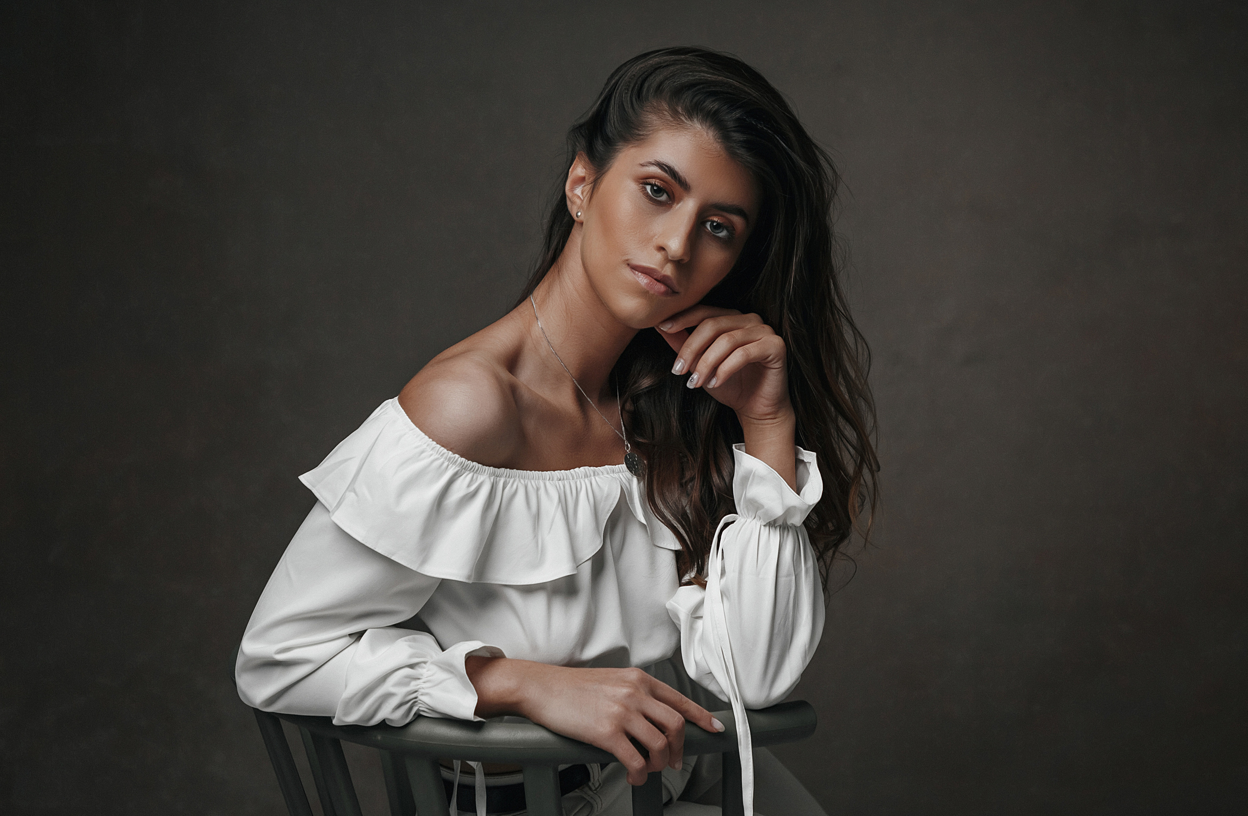 Портретная фотосъемка. Фотограф Сергей Наставник. Рекламная фотосъемка любой сложности