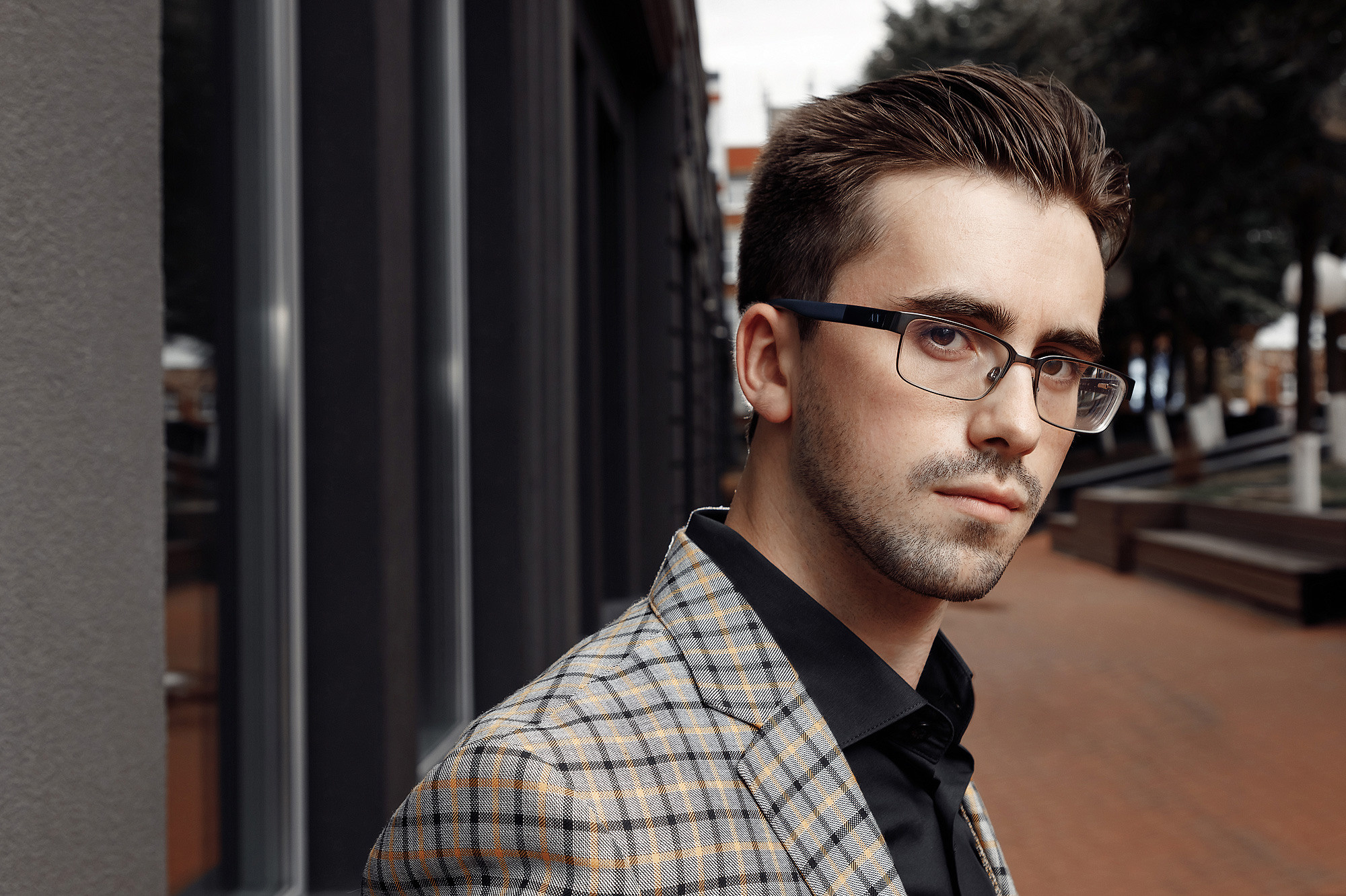 Портретная фотосъемка. Фотограф Сергей Наставник. Рекламная фотосъемка любой сложности