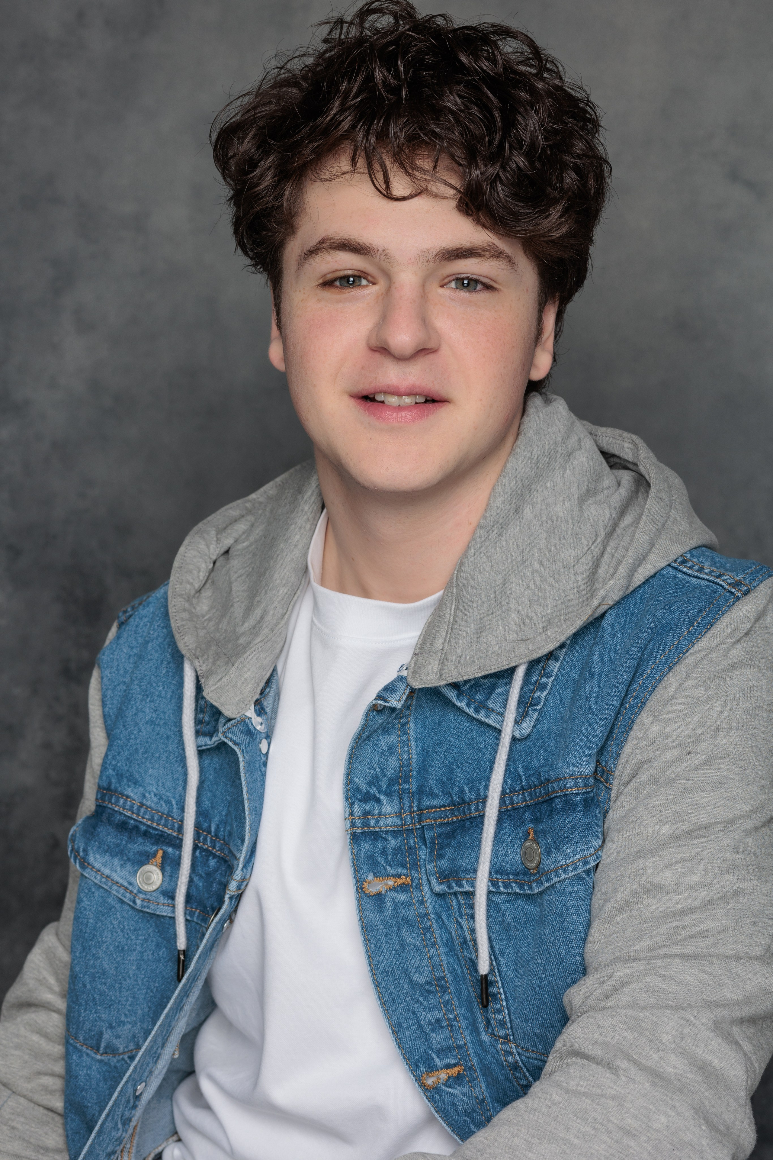 ВЛАД. Я фотограф из Москвы к Вашим услугам