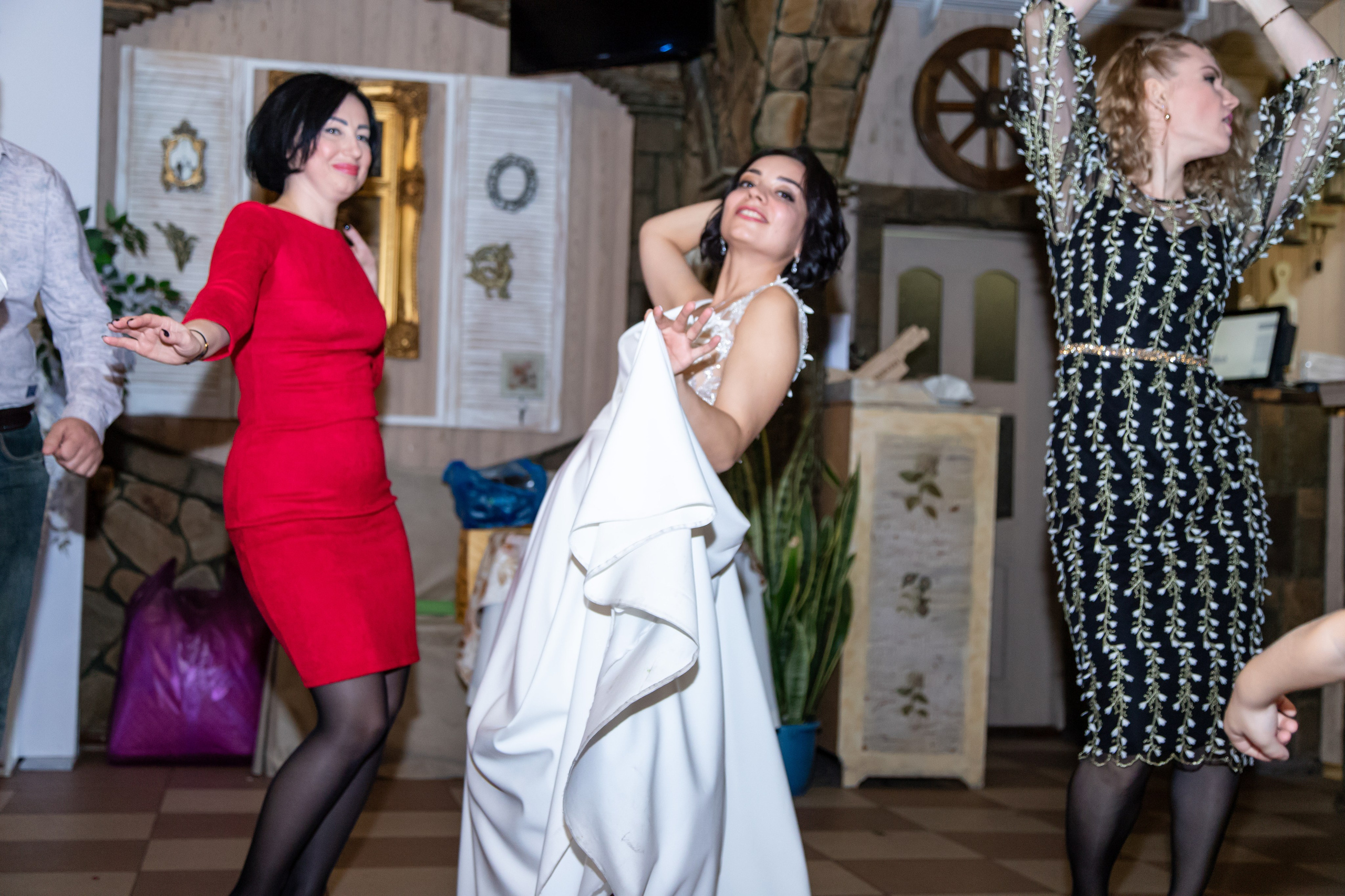 Свадьба 16,10,21. Выпускной альбом Шахты Ростов