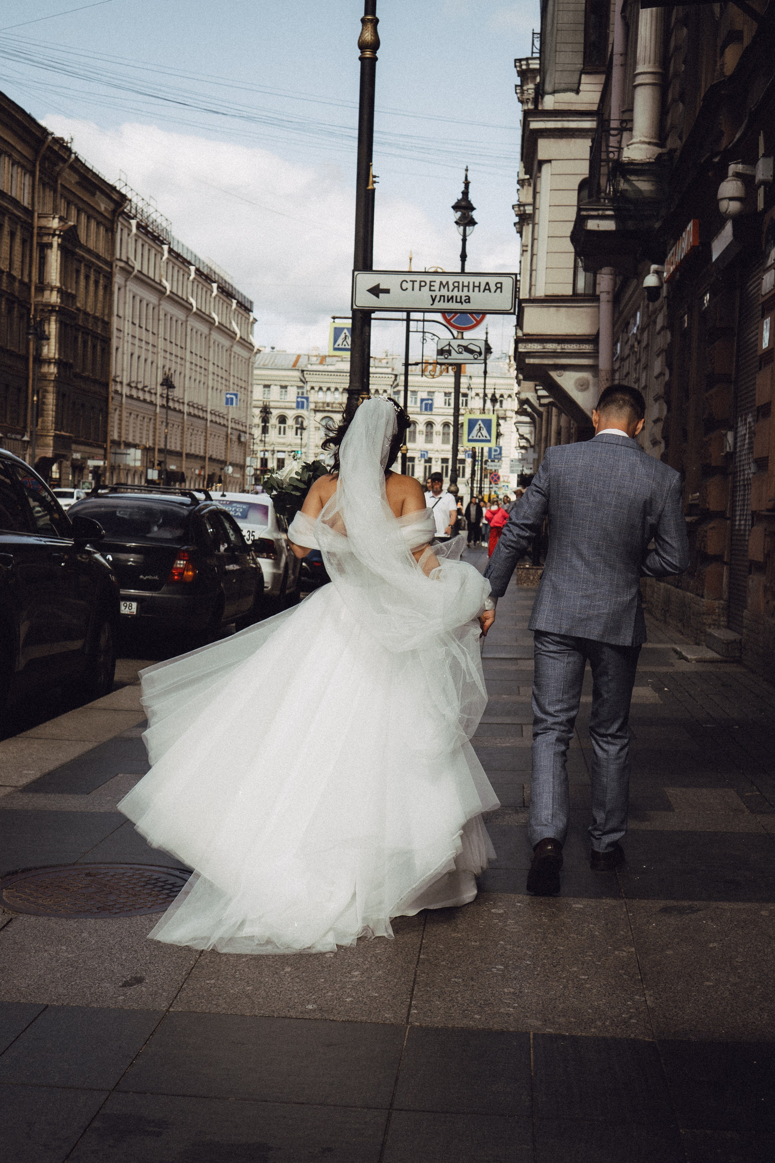 СВАДЕБНАЯ ПРОГУЛКА РЕСТОРАН МЫ ЖЕ НА ТЫ И ФОТОСЕССИИЯ С АВТОМОБИЛЕМ. Профессиональный фотограф, Санкт-Петербург — Виктория Богомолова