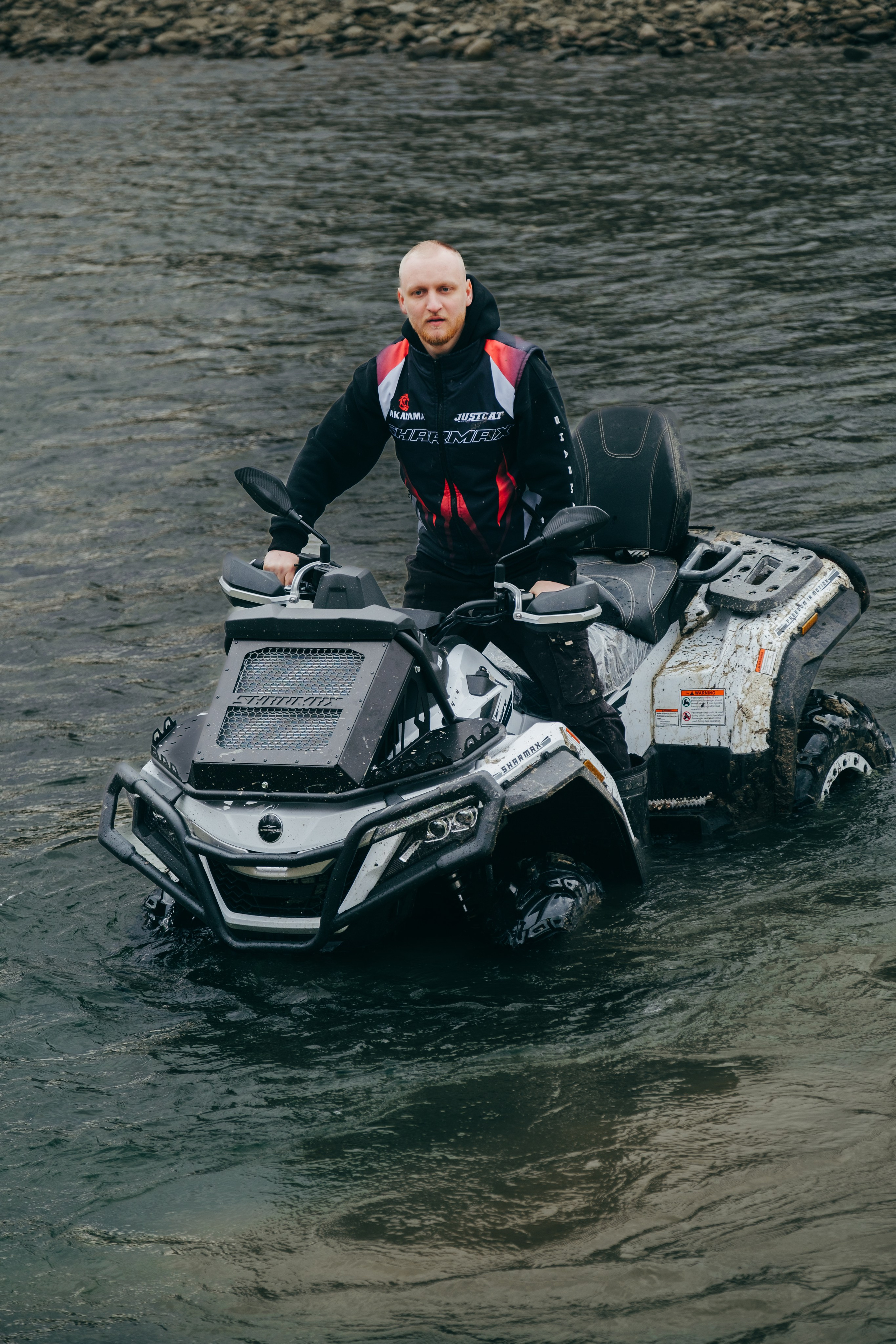 Съемка для Sharmax Moto в Горячем Ключе. Свадебный фотограф Денис Ожигин в Краснодаре и крае. Эмоциональная и стильная съемка вашего дня