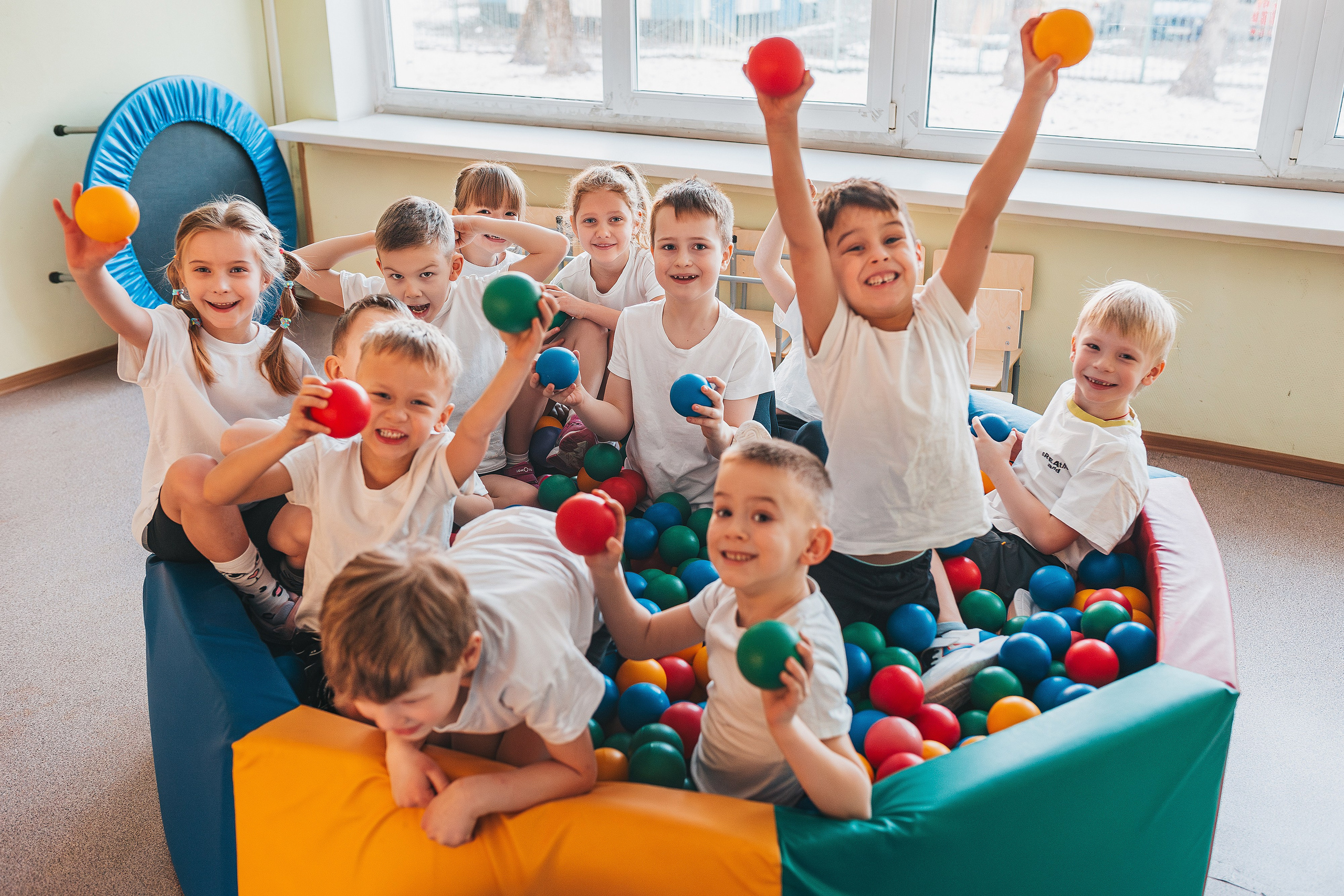 Сад2. Школьные альбомы и альбомы для детского сада. Юлия Осипова. Москва