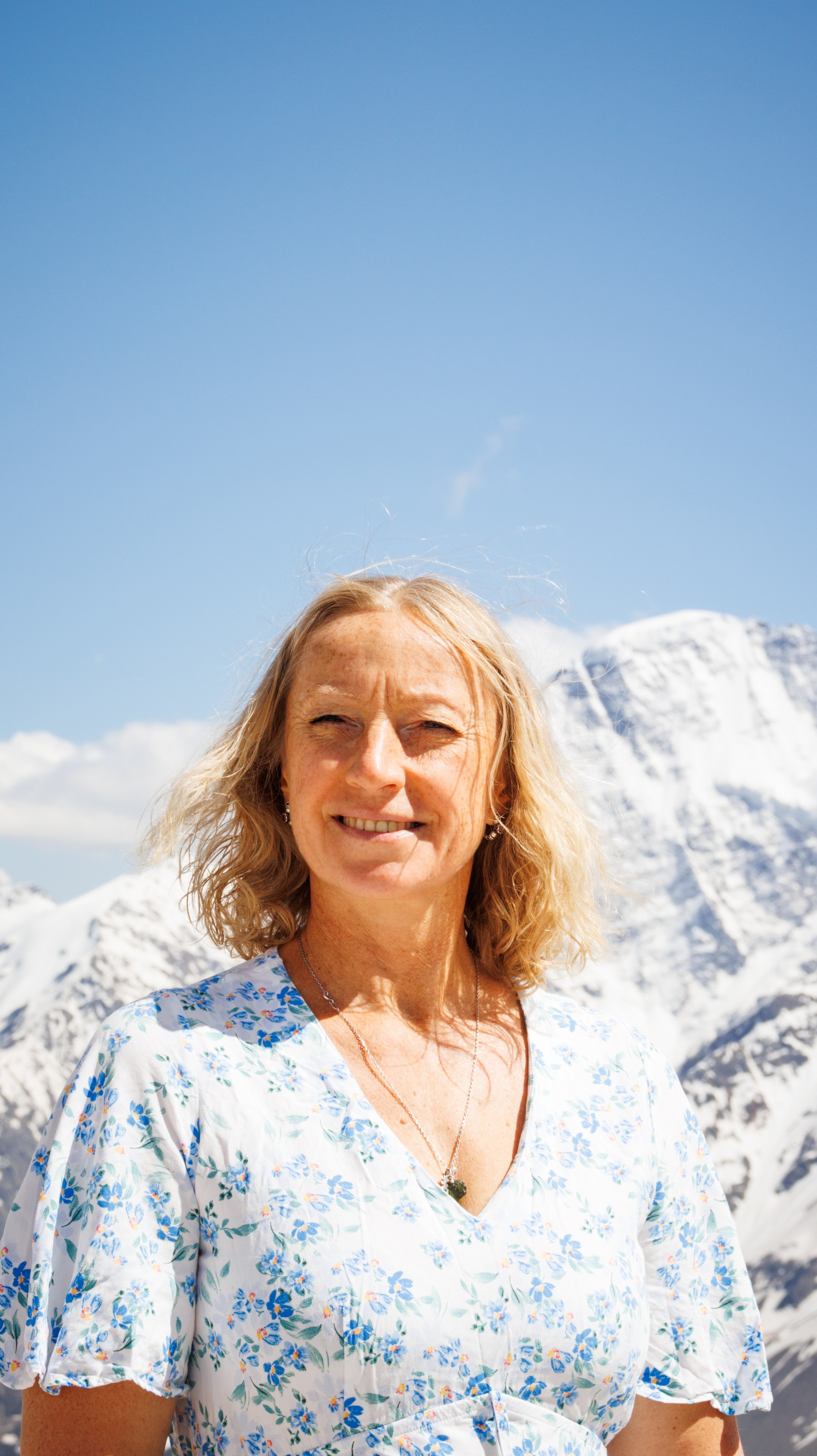 Портретка. Фотограф на трекинг и восхождение Эльбрус, Приэльбрусье. Елизавета Бобок