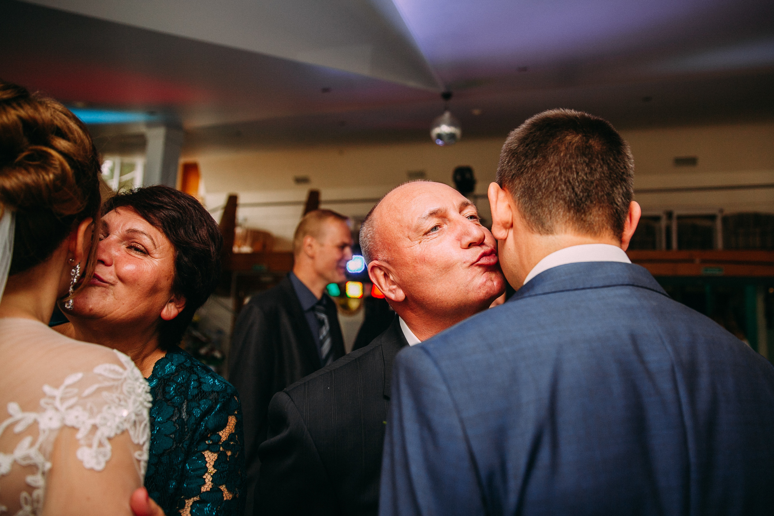 Осенняя свадьба в Санкт-Петербурге. Семейный фотограф, свадебный фотограф, женский портрет в Санкт-Петербу