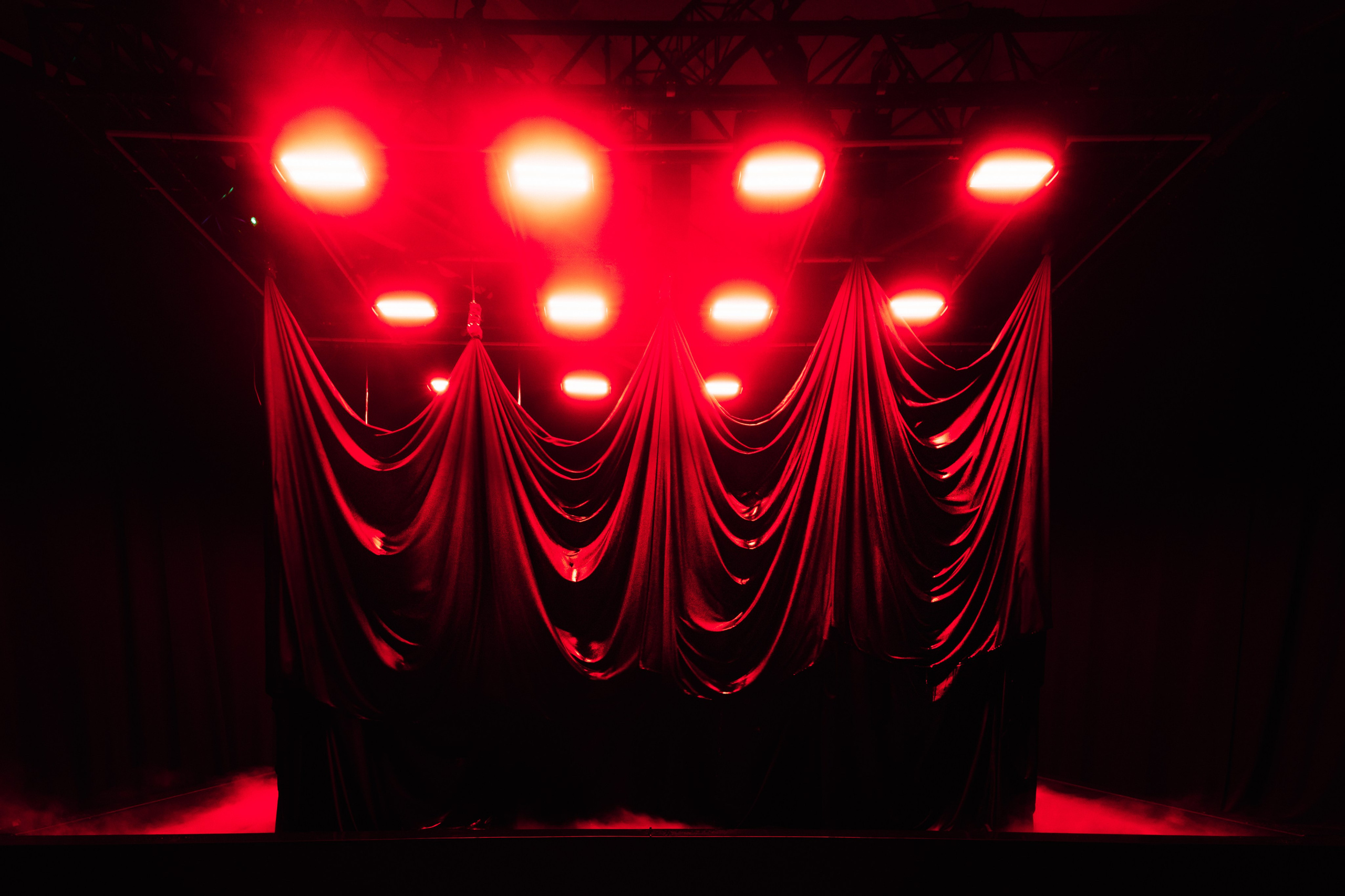 INTERVALS.EXHIBITION. @tomrus: Рустам Шагиморданов — фотограф