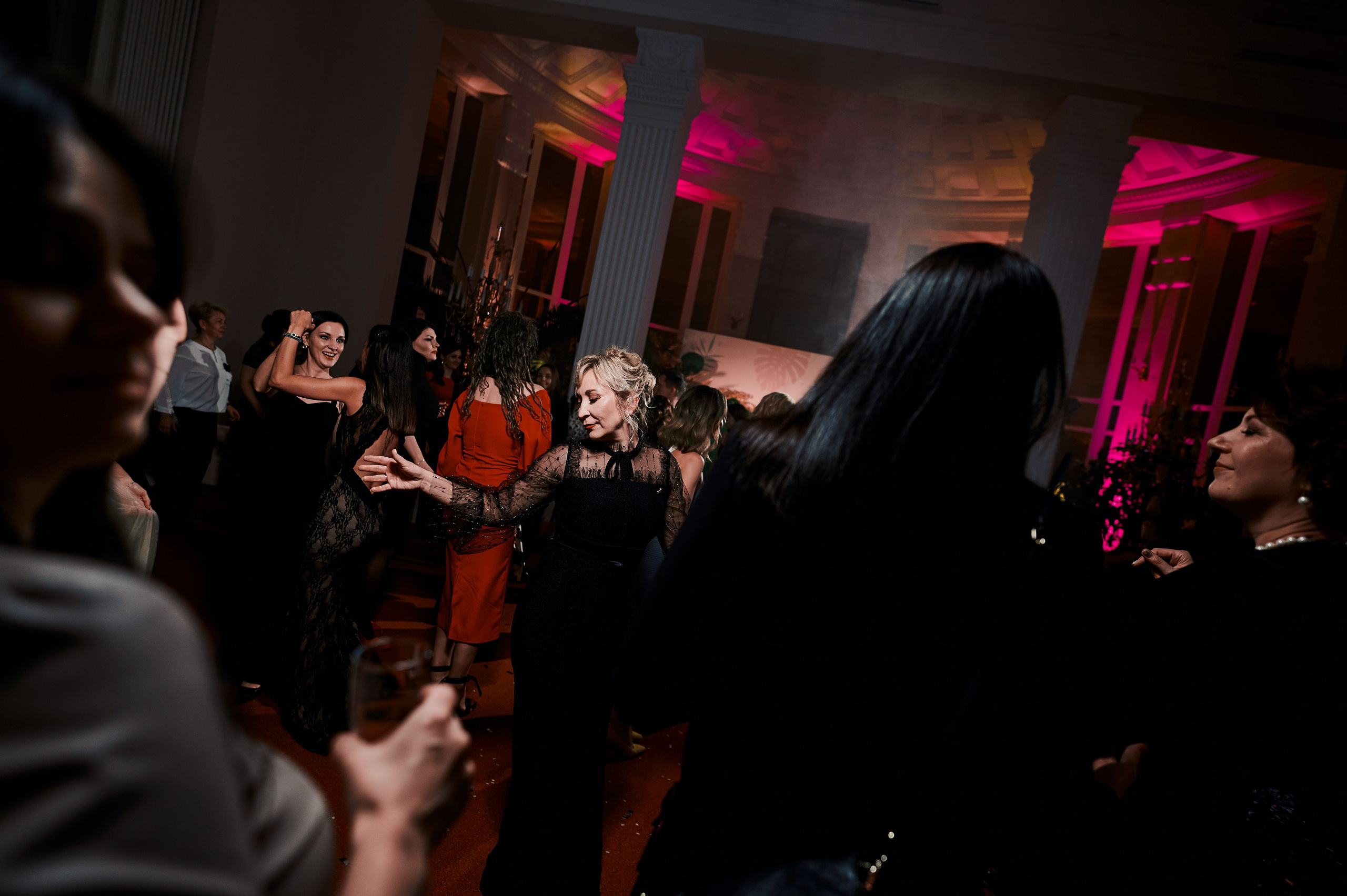 Eva clinic. Репортажной фотограф Ариан