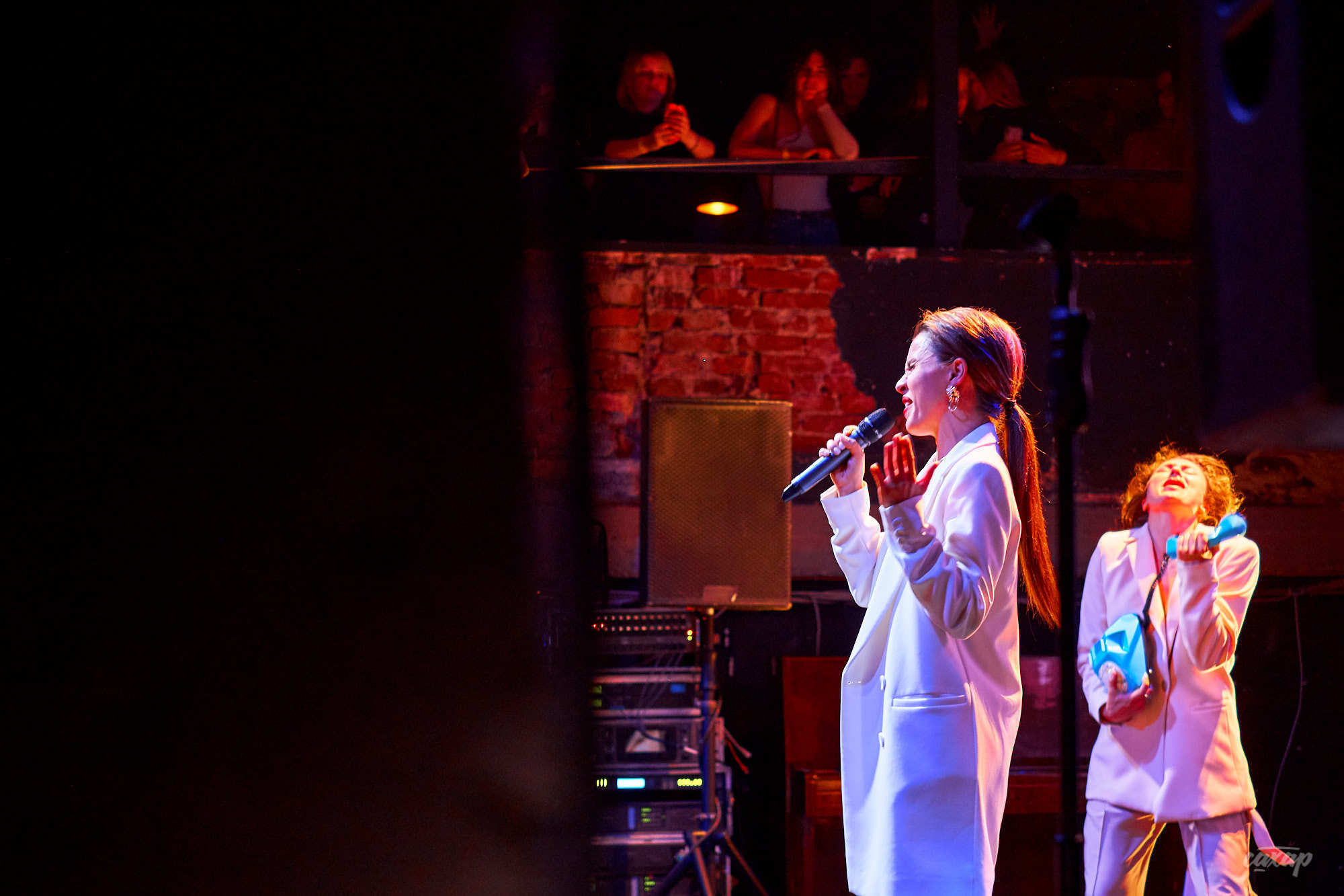 Zivert, фото с концерта в Екатеринбурге. Дом Печати 2019 Фотограф в Ек. Профессиональный фотограф в Екатеринбурге Юра Сахар