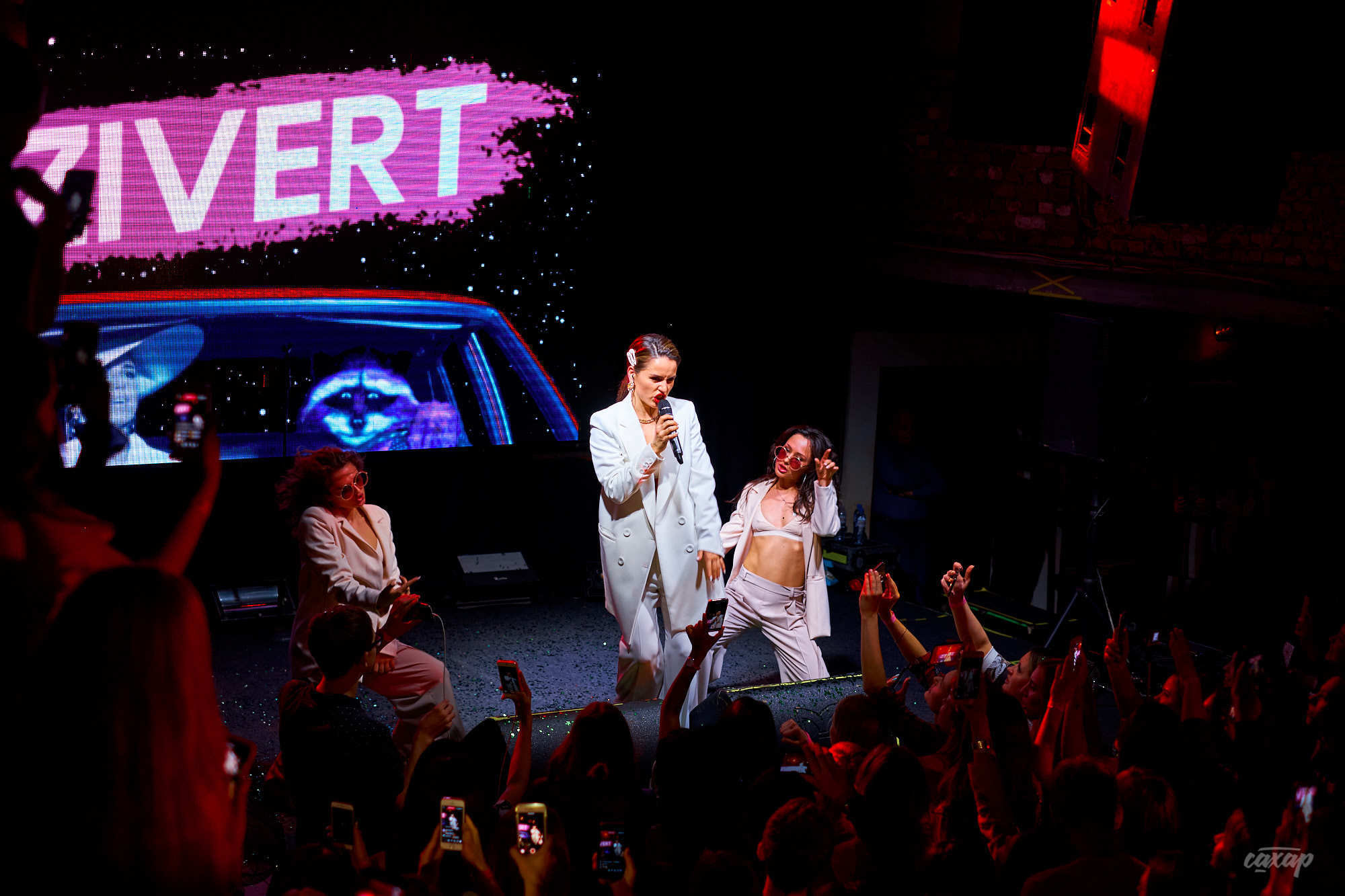 Zivert, фото с концерта в Екатеринбурге. Дом Печати 2019 Фотограф в Ек. Профессиональный фотограф в Екатеринбурге Юра Сахар