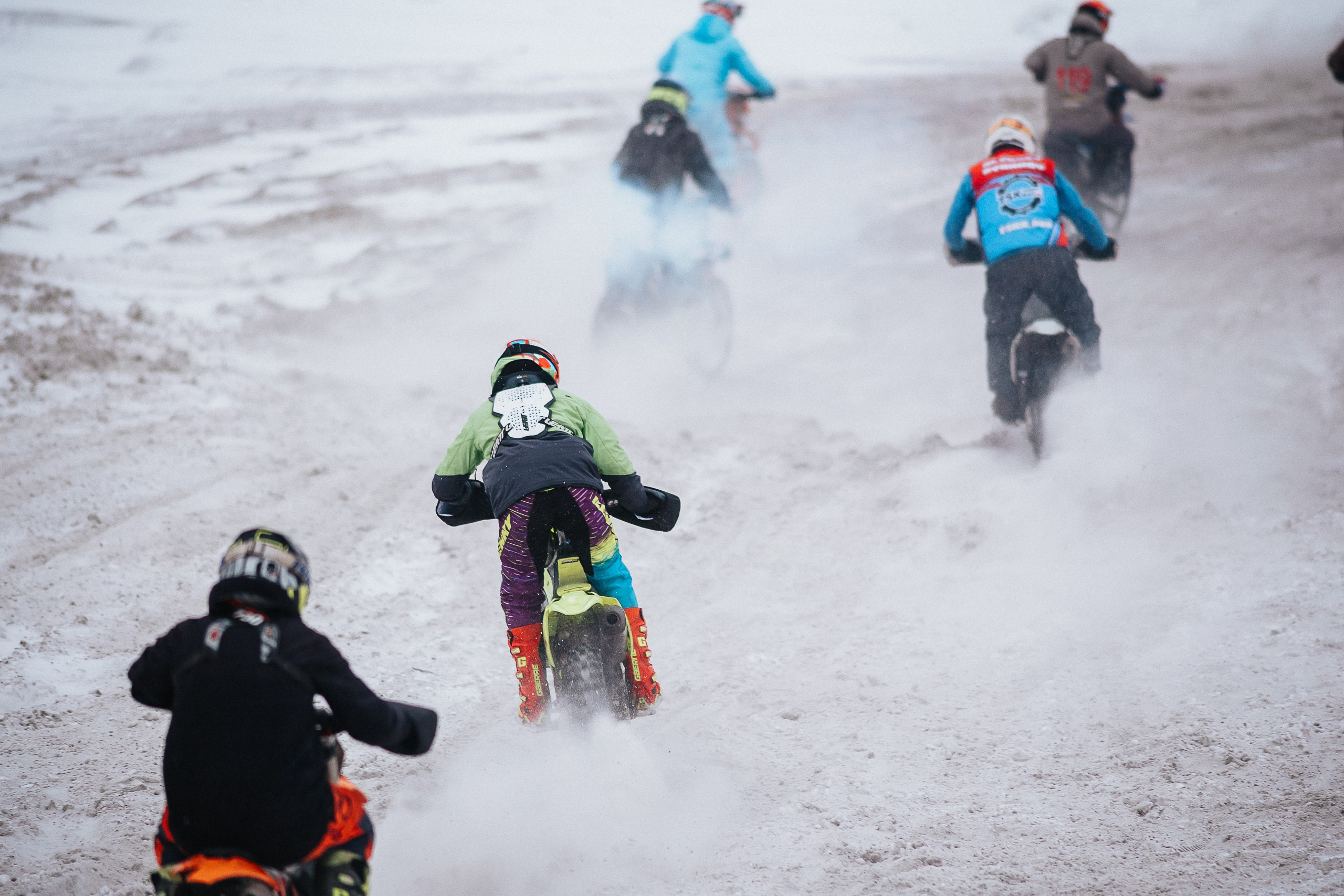 29.12.2024 — Праздничная тренировка на мотоциклетной трассе Люскус. Репортажный фотограф в Кемерово