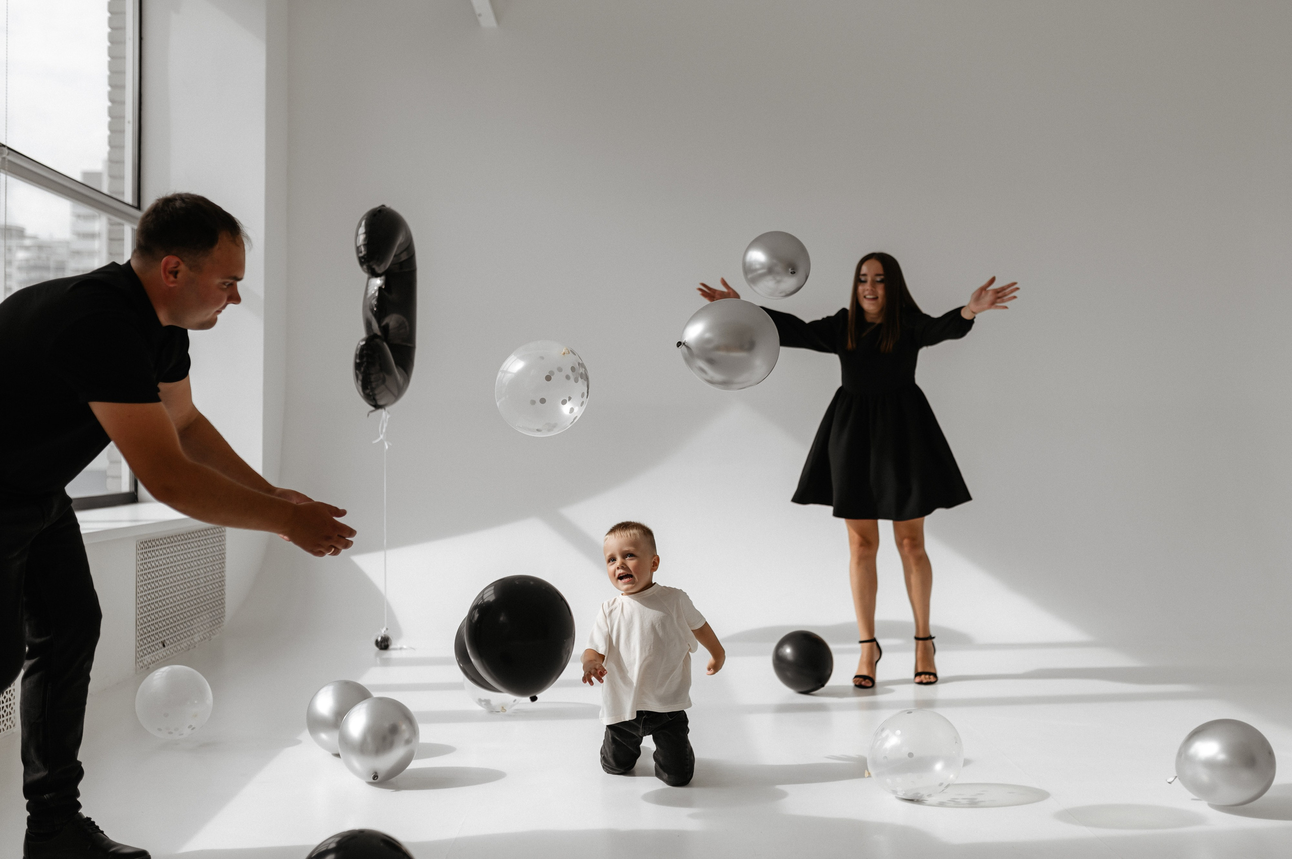 Детский black ДР в студии. Главная