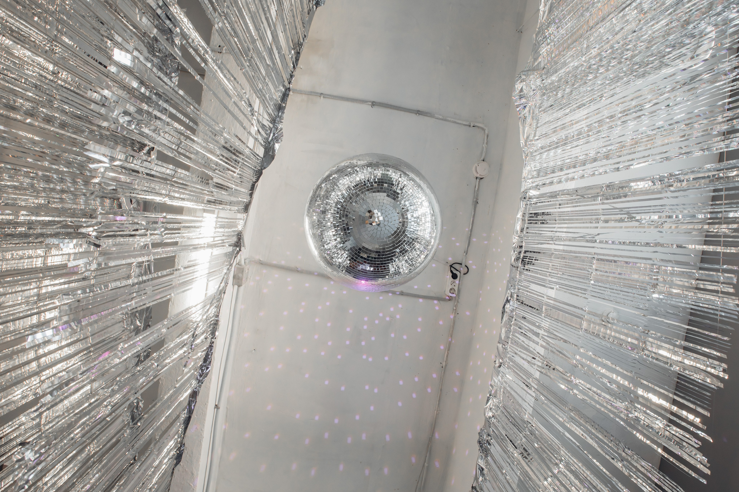 Mr. Grey (лето). Аренда лофта в СПб для мероприятий