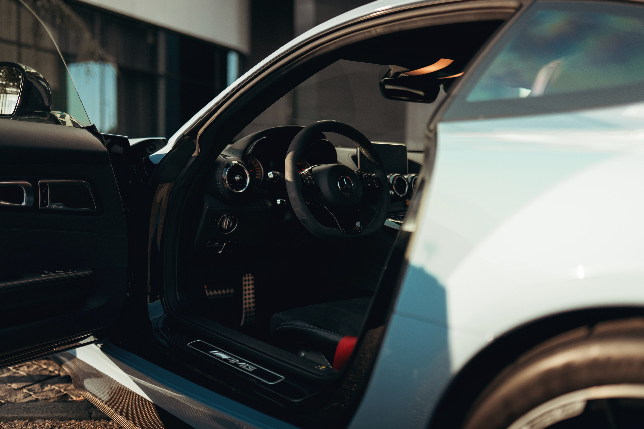 Фотографии Mercedes-AMG GTR