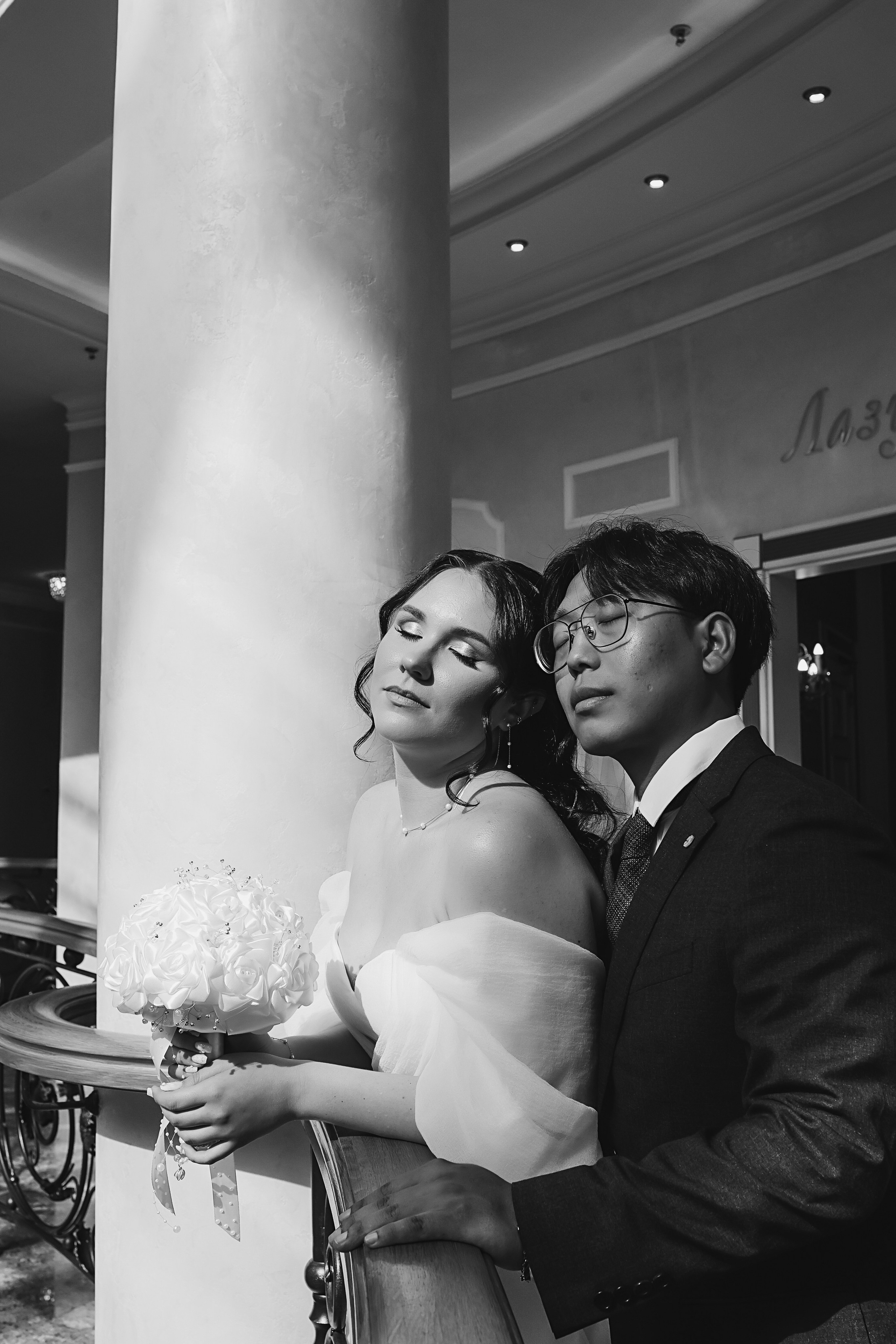 Айвазовский и парк дружбы народов. Семейный фотограф Тюмень, фотограф на роды Салмина Мария