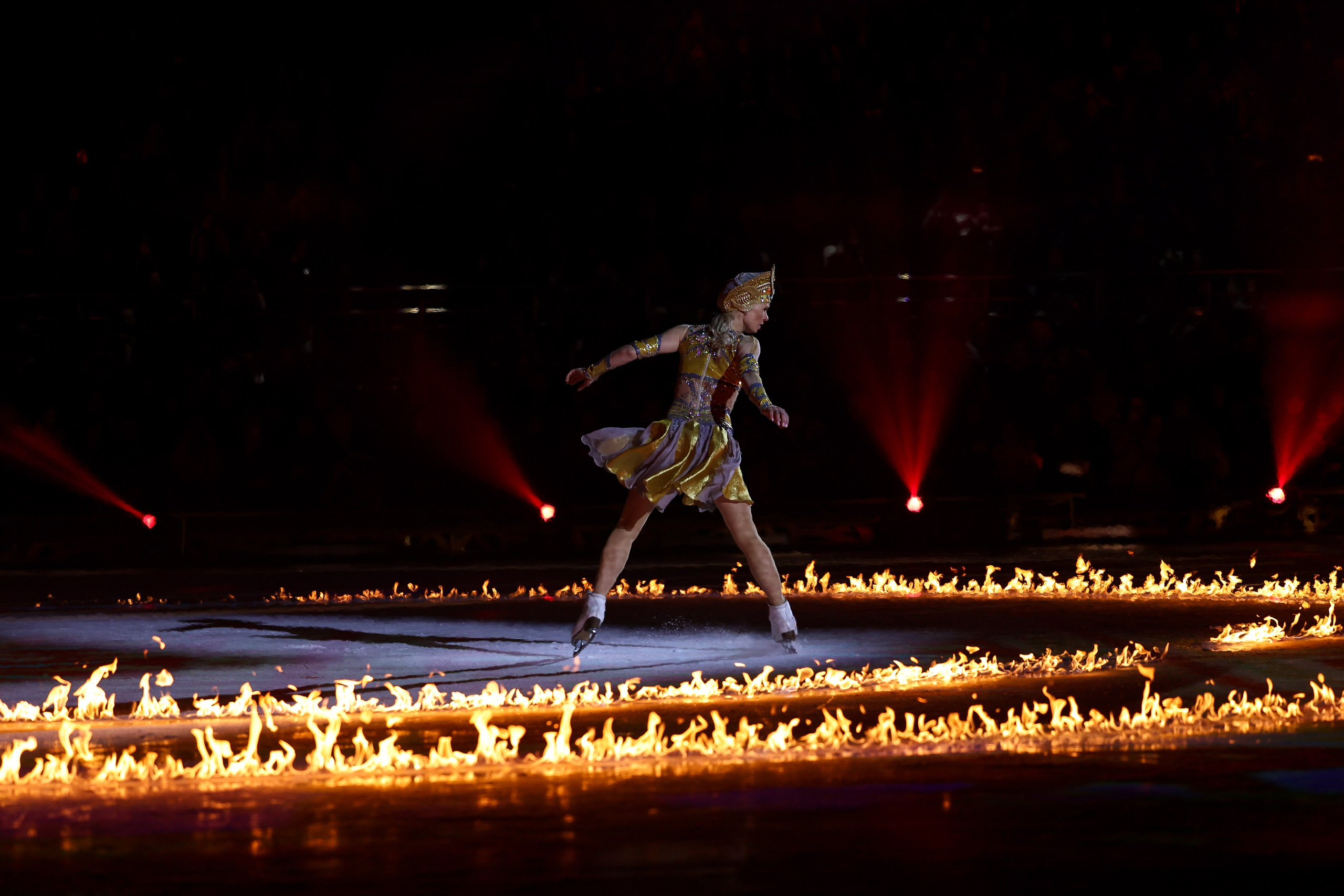 «История любви Шахеризады» шоу на льду 03.01.2024. Спортивный и репортажный фотограф Антон Тереханов