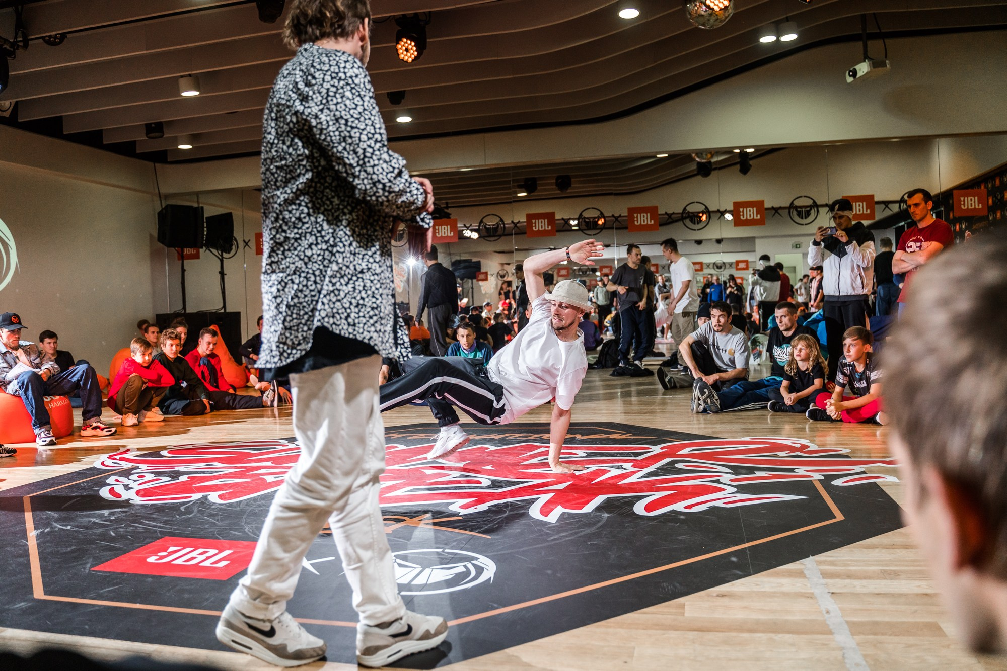 Dance Week JBL x PREDATORZ. Репортажный и свадебный фотограф в Москве