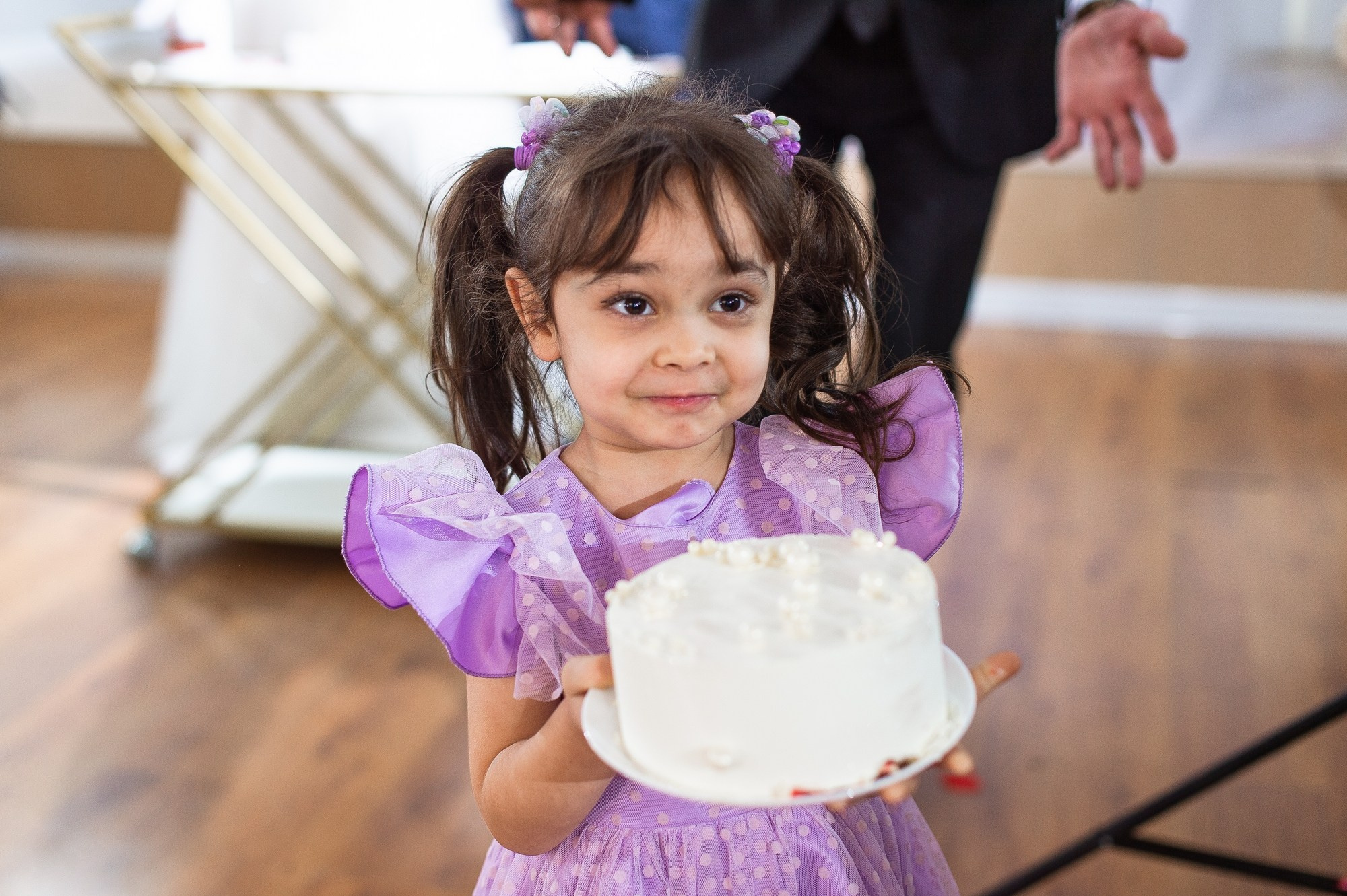 Студия и банкет. Свадебный и семейный фотограф в Омске Мормулев Михаил