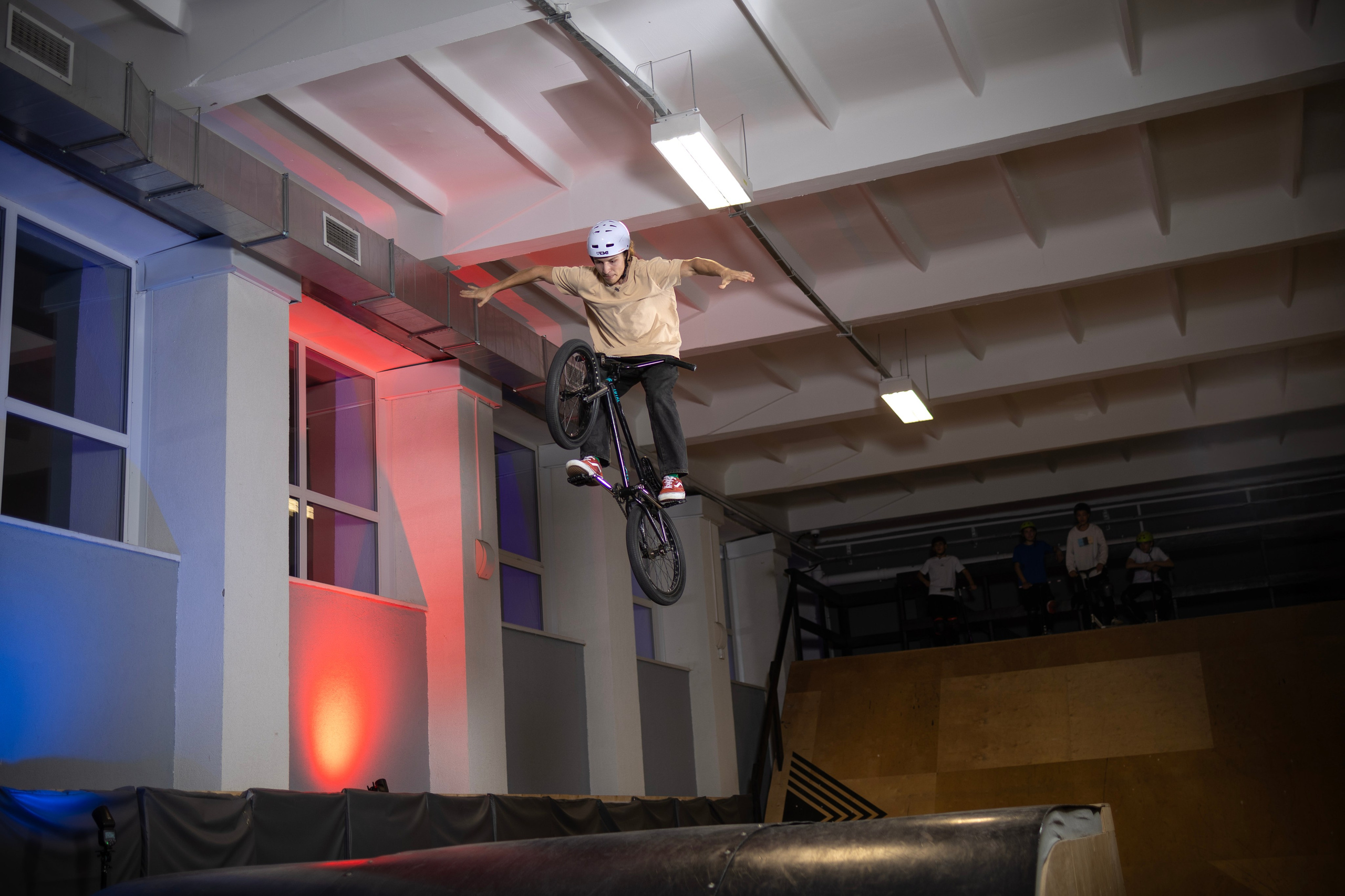 Скейт-парк. Фотосессии в Тобольске, школьный фотограф, репортажная съемка