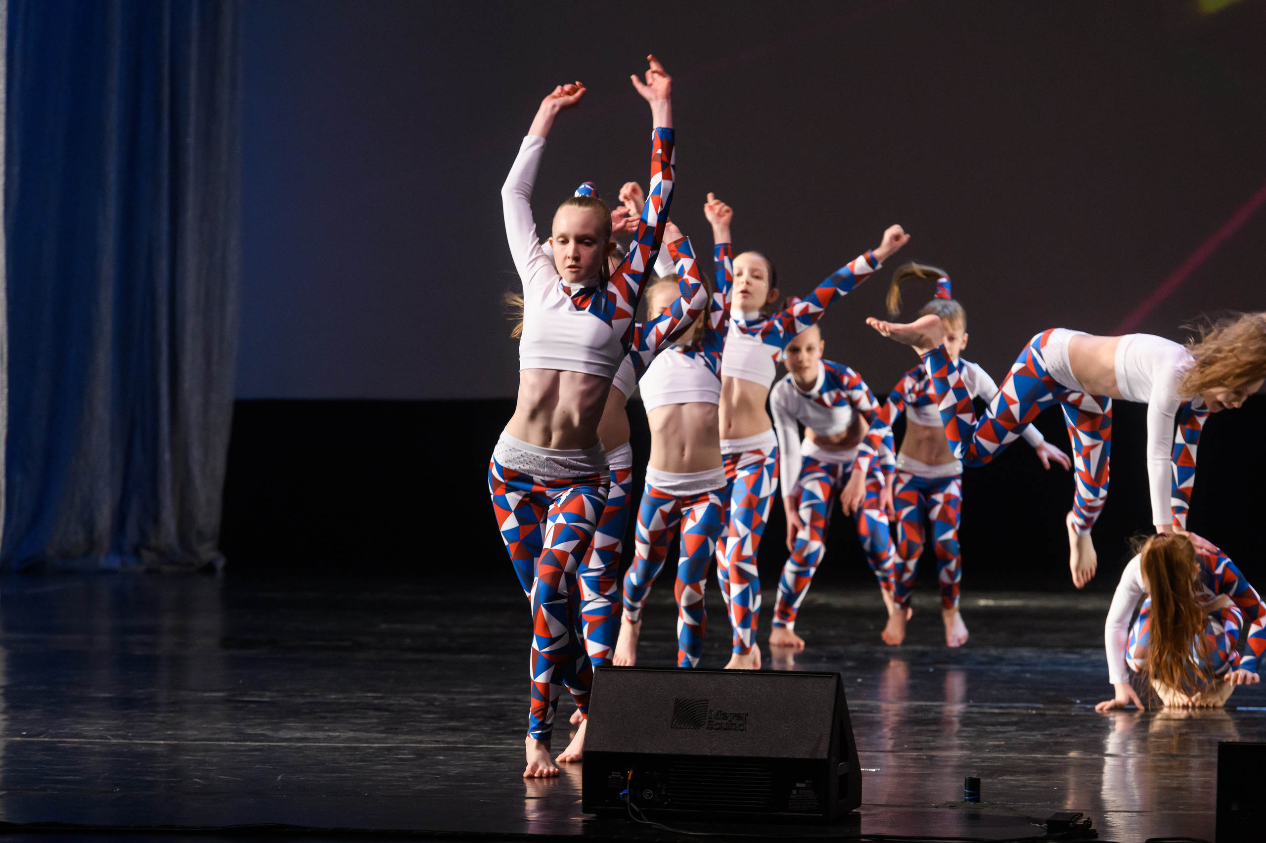 23 апреля, часть 2, БКЗ Октябрьский, г. Санкт-Петербург. Золотое яблочко