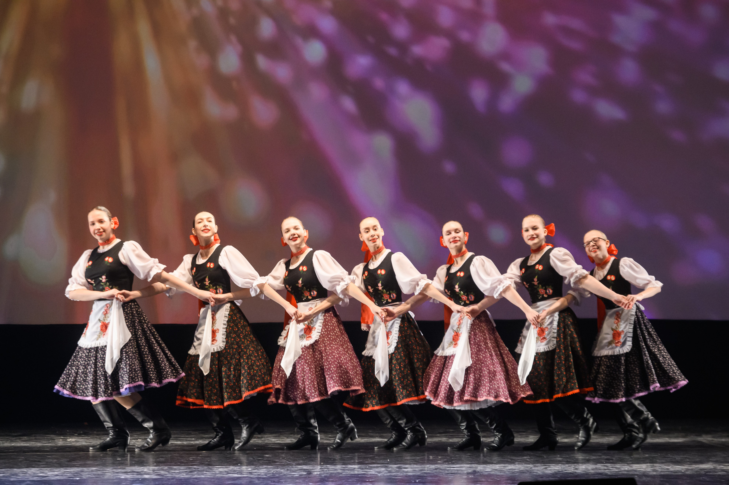 23 апреля, часть 2, БКЗ Октябрьский, г. Санкт-Петербург. Золотое яблочко