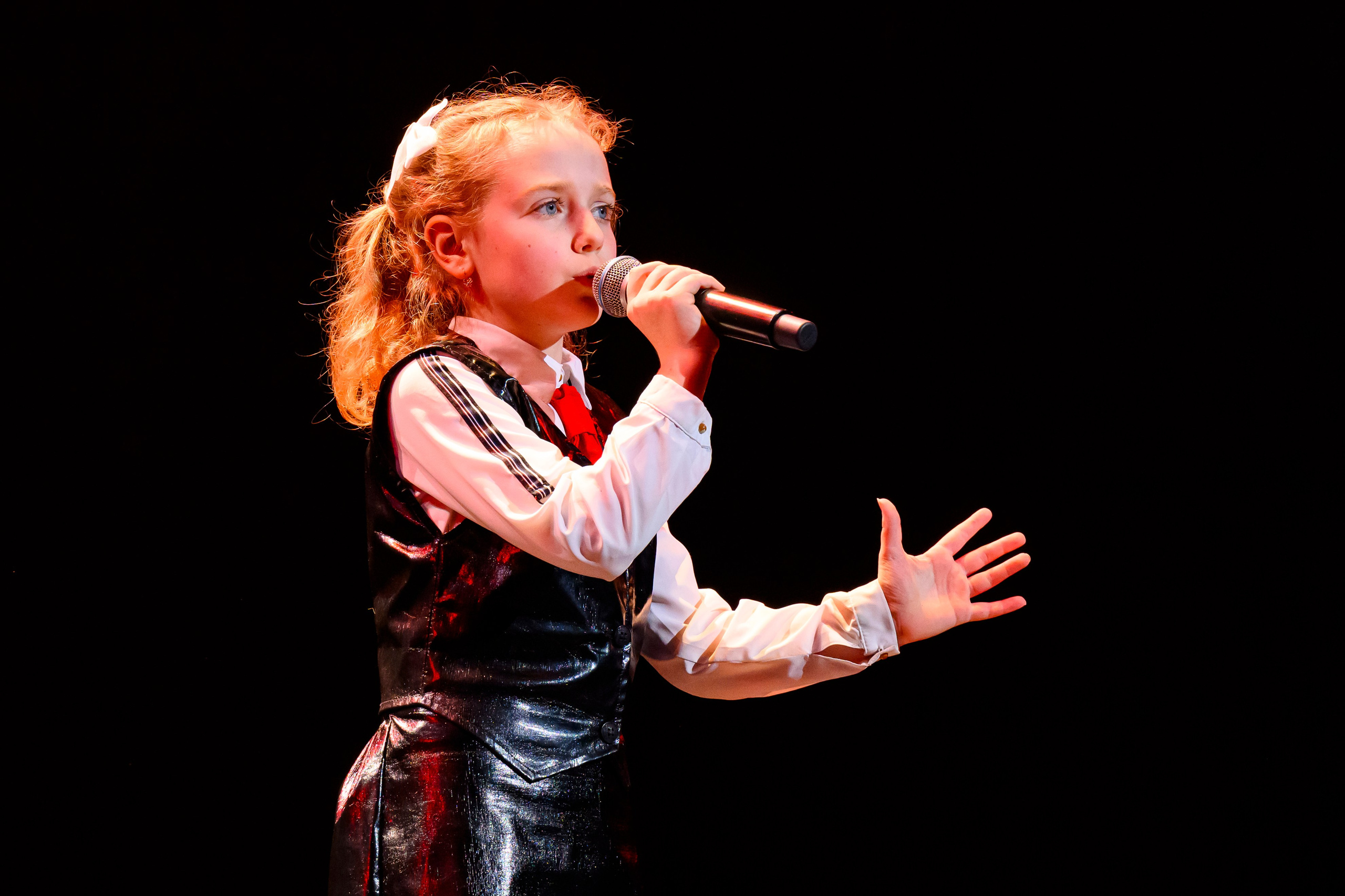 23 апреля, часть 1, БКЗ Октябрьский, г. Санкт-Петербург. Золотое яблочко