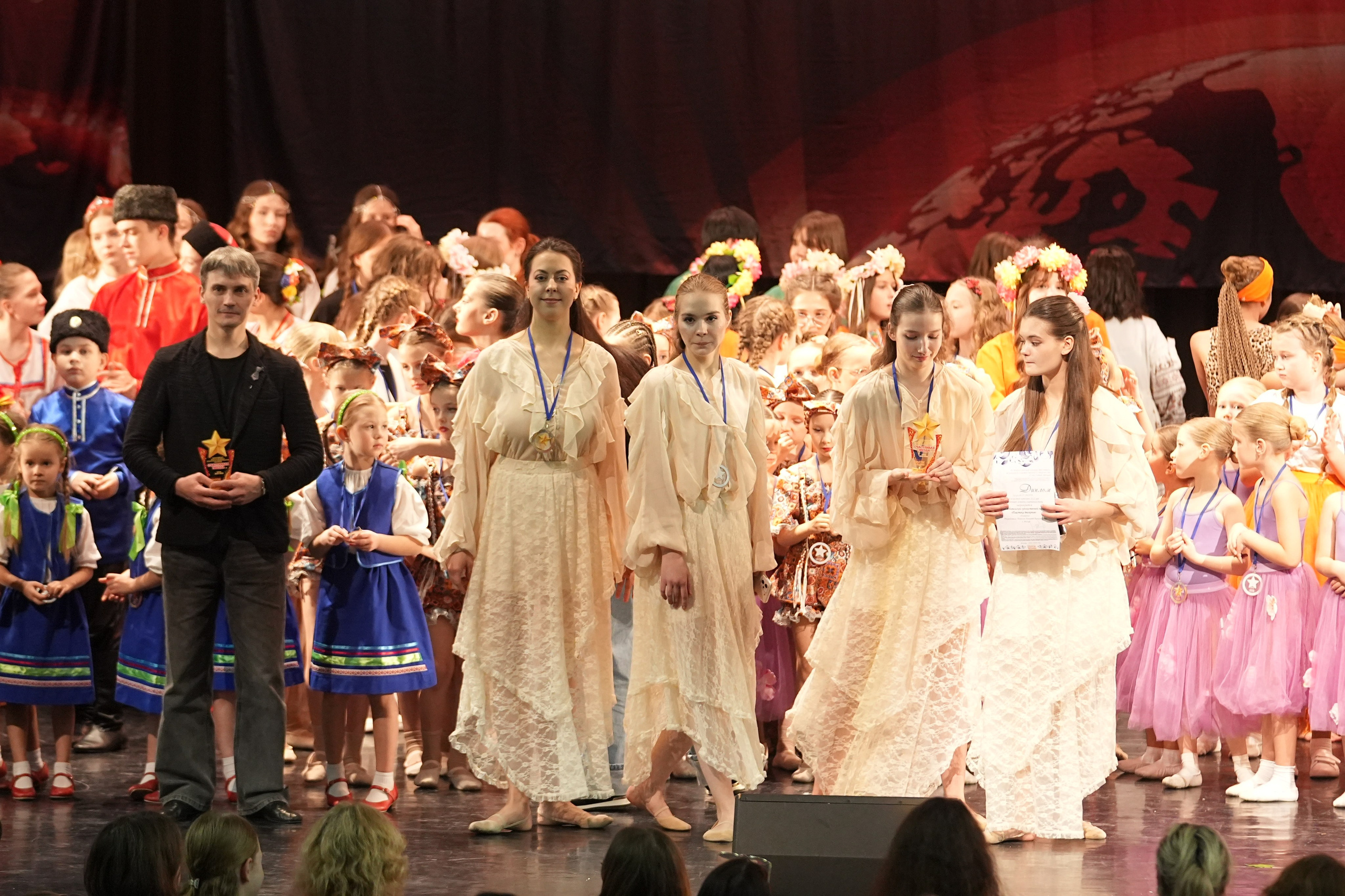 7 декабря, блок 2, г. Москва. Золотое яблочко