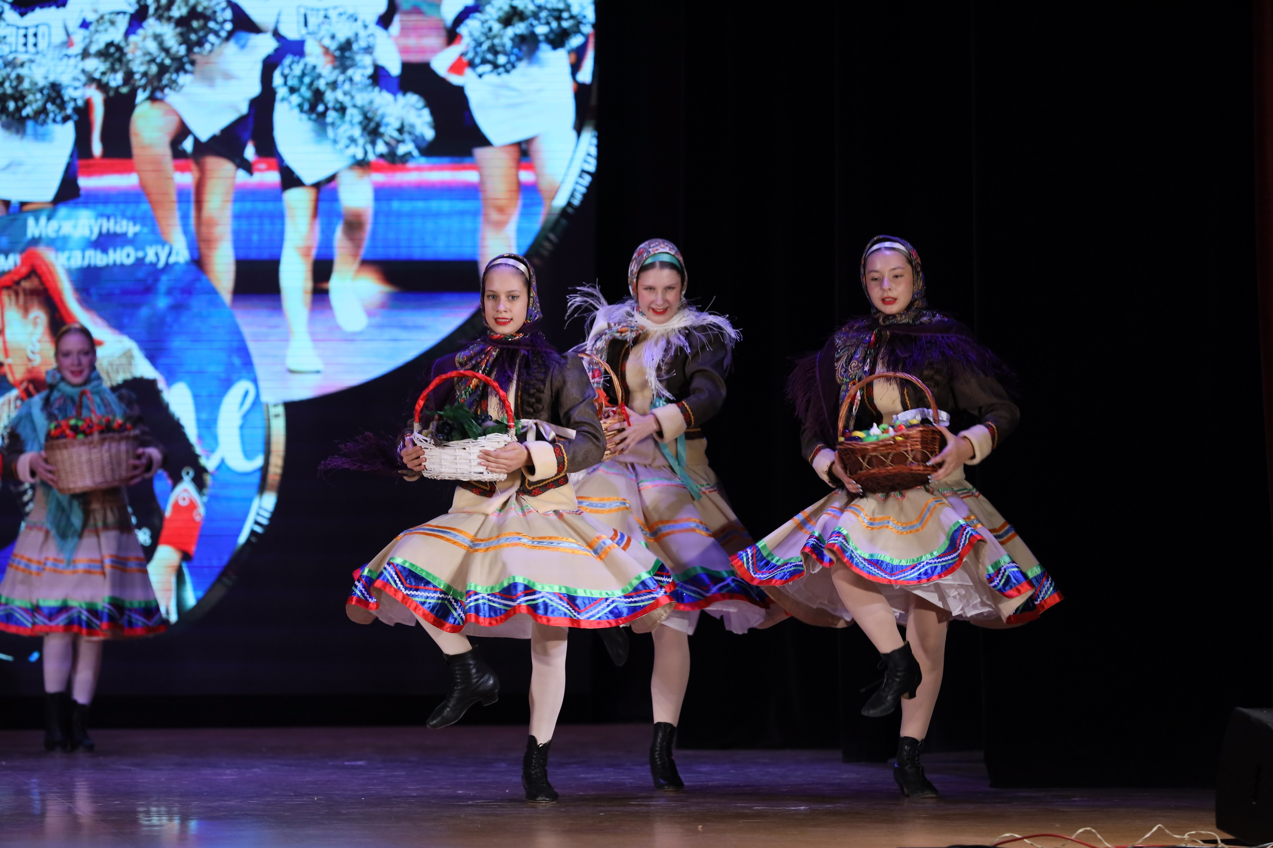 4 ноября, блок 1, видео, номера 1-13, г. Краснодар. Золотое яблочко