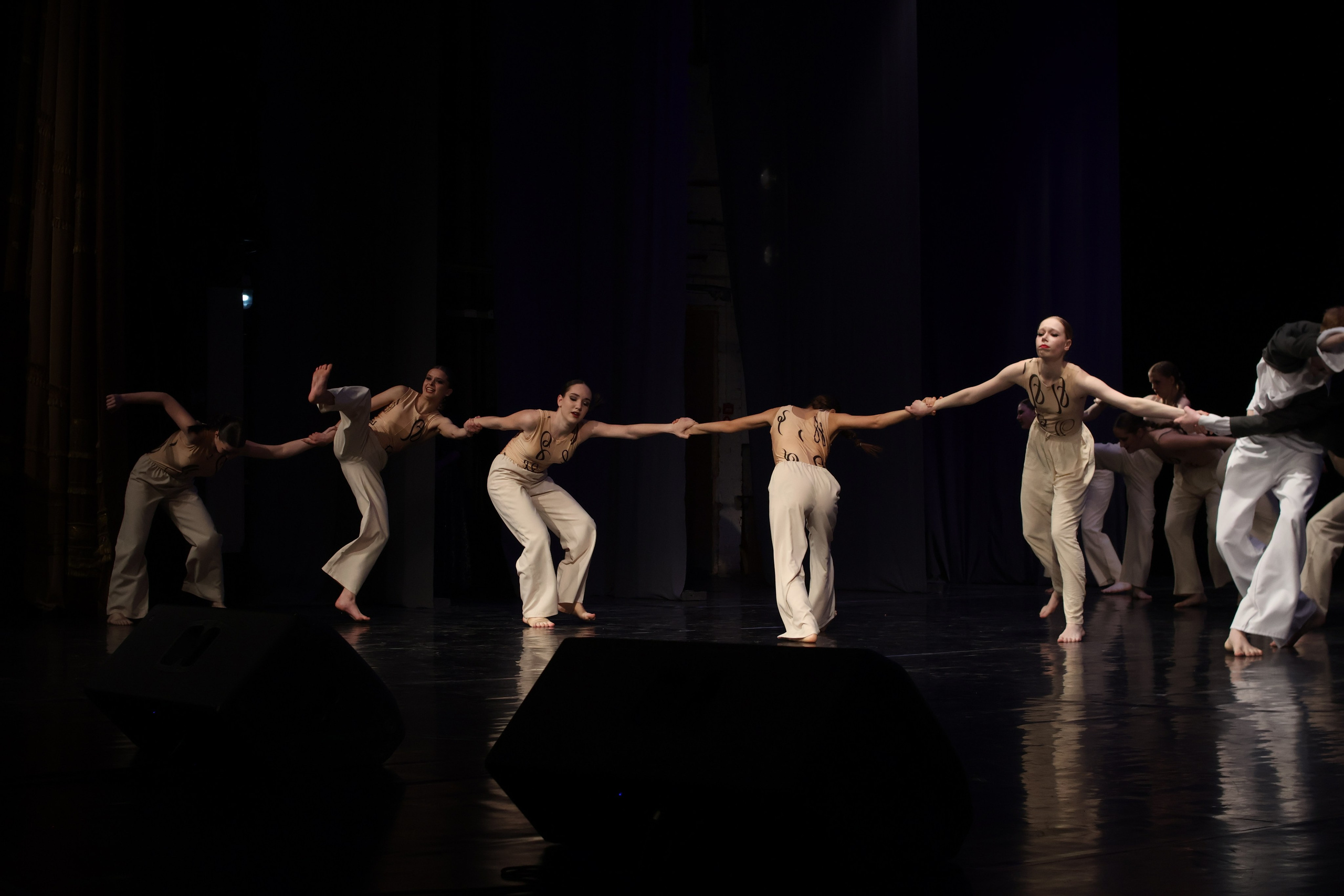 13 апреля, г. Томск. Золотое яблочко