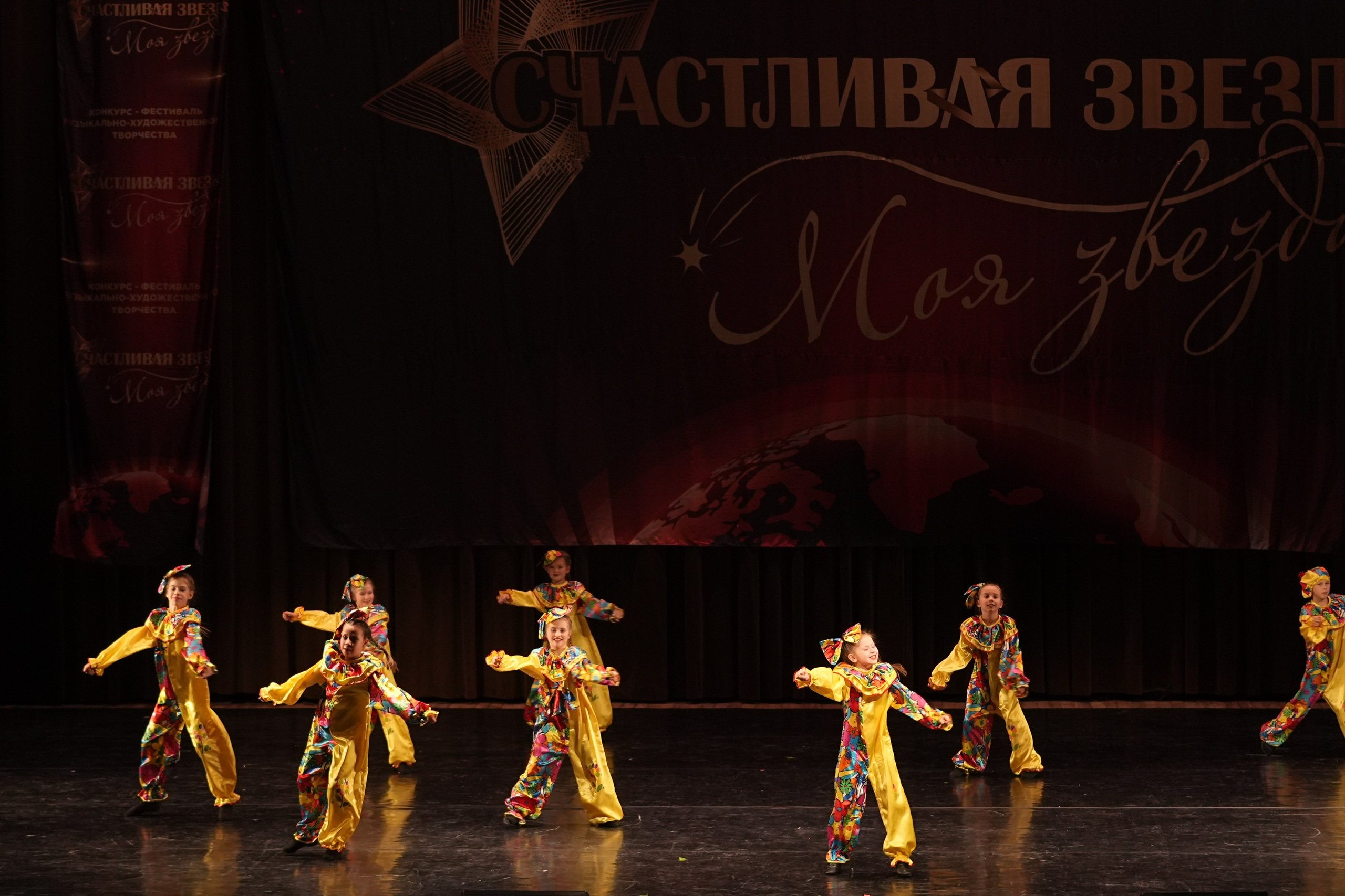 7 декабря, блок 2, г. Москва. Золотое яблочко