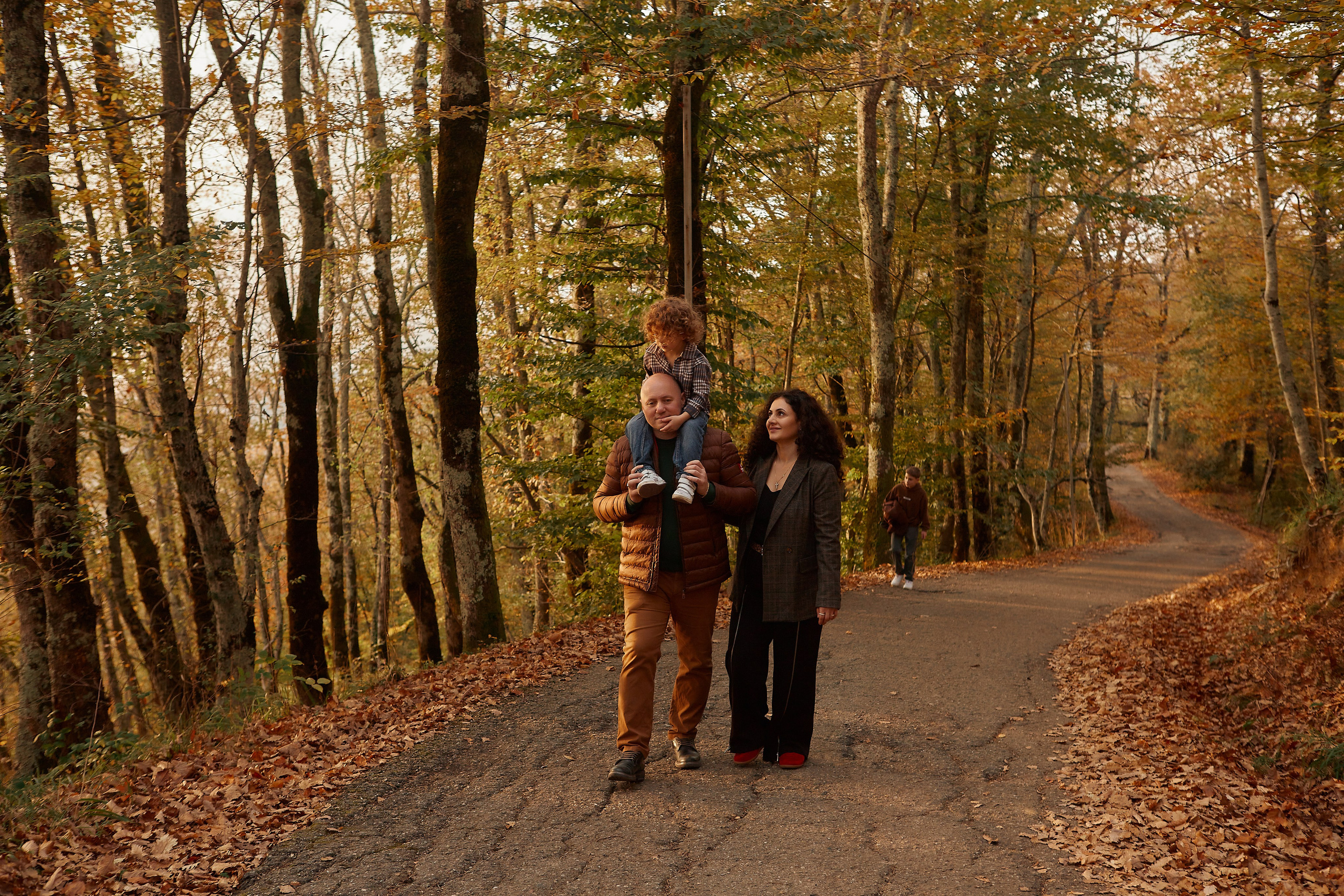 Фотограф Сочи фотограф в Сочи фотосессия в Сочи фотосессия Сочи фотосессия Красная поляна фотограф Красная поляна Фотограф АдлерВизажист Сочи Визажист в Сочи свадьба в Сочи рестораны Сочи девушки укладка макияж мейкСвадьба в Сочи невеста и жених свадебный фотограф девушки сочи рестораны путешествия wedding in the mountains Новогодние фотосессии семейная фотосессия на море лошади конные прогулки в Сочи. Фотосессия с лошадью. Фотосессия в горах. осенняя фотосессия