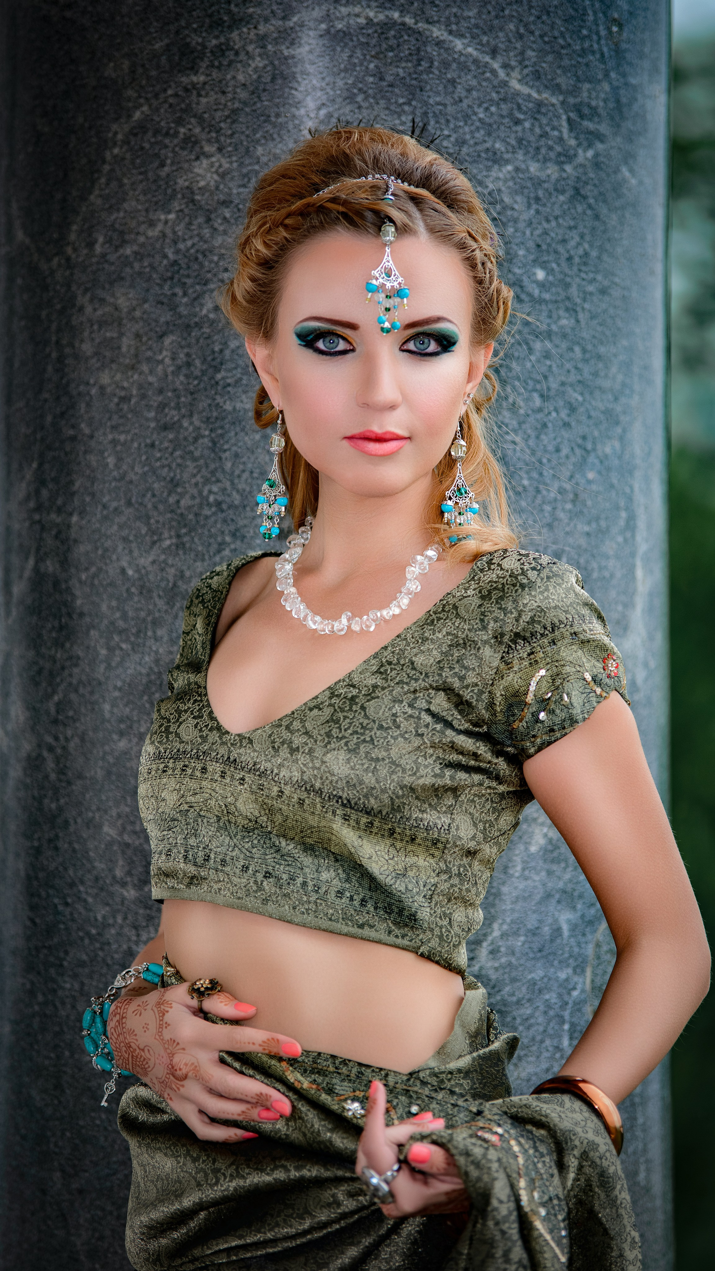 Профессиональная фотосессия в костюмированном образе.