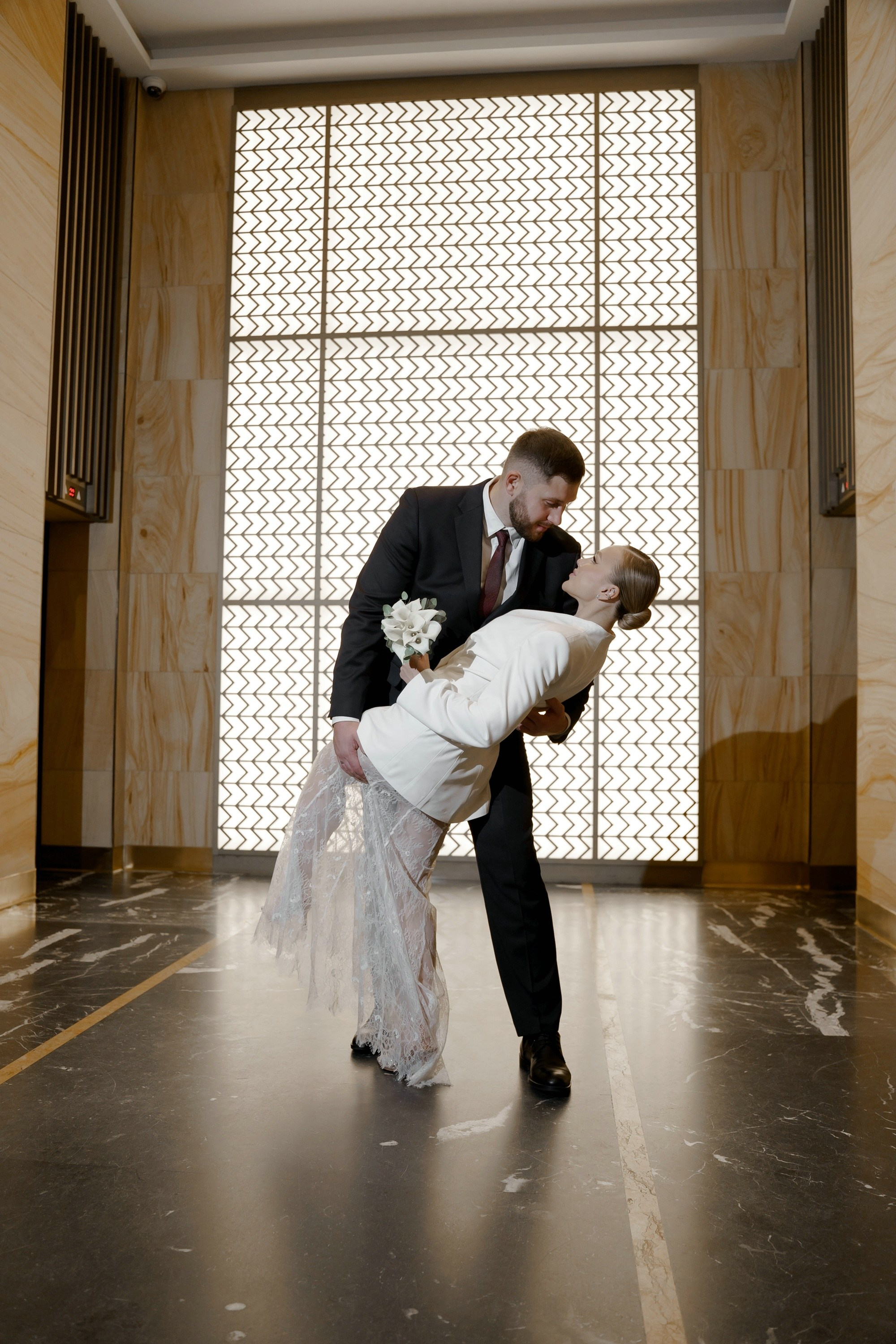 Свадебная фотосессия в Рэдиссон Блу Олимпийский. Свадебный и семейный фотограф в Москве Светлана Зоткина