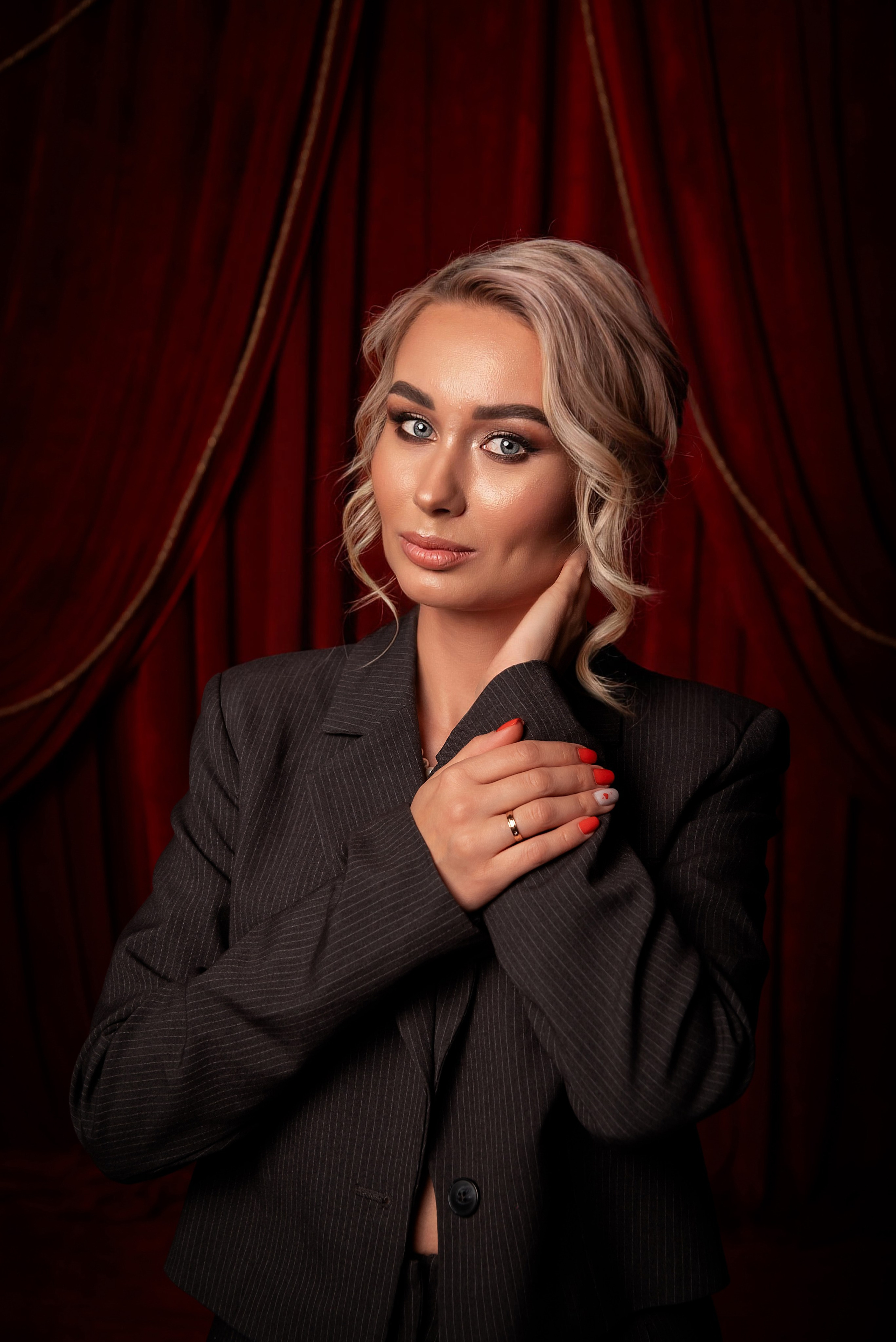 Красный. Свадебный и семейный фотограф в Ижевске Романова Ольга