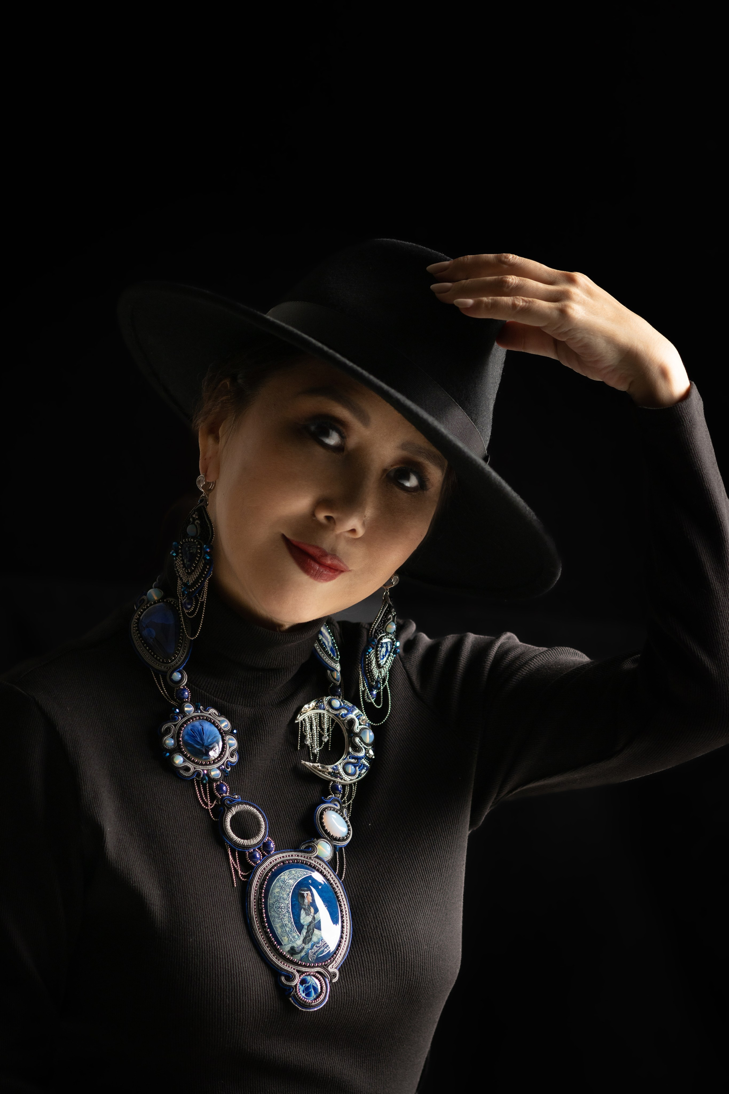 Украшения ручной работы. Ульяна. Фотограф Якутск Зоя Николаева