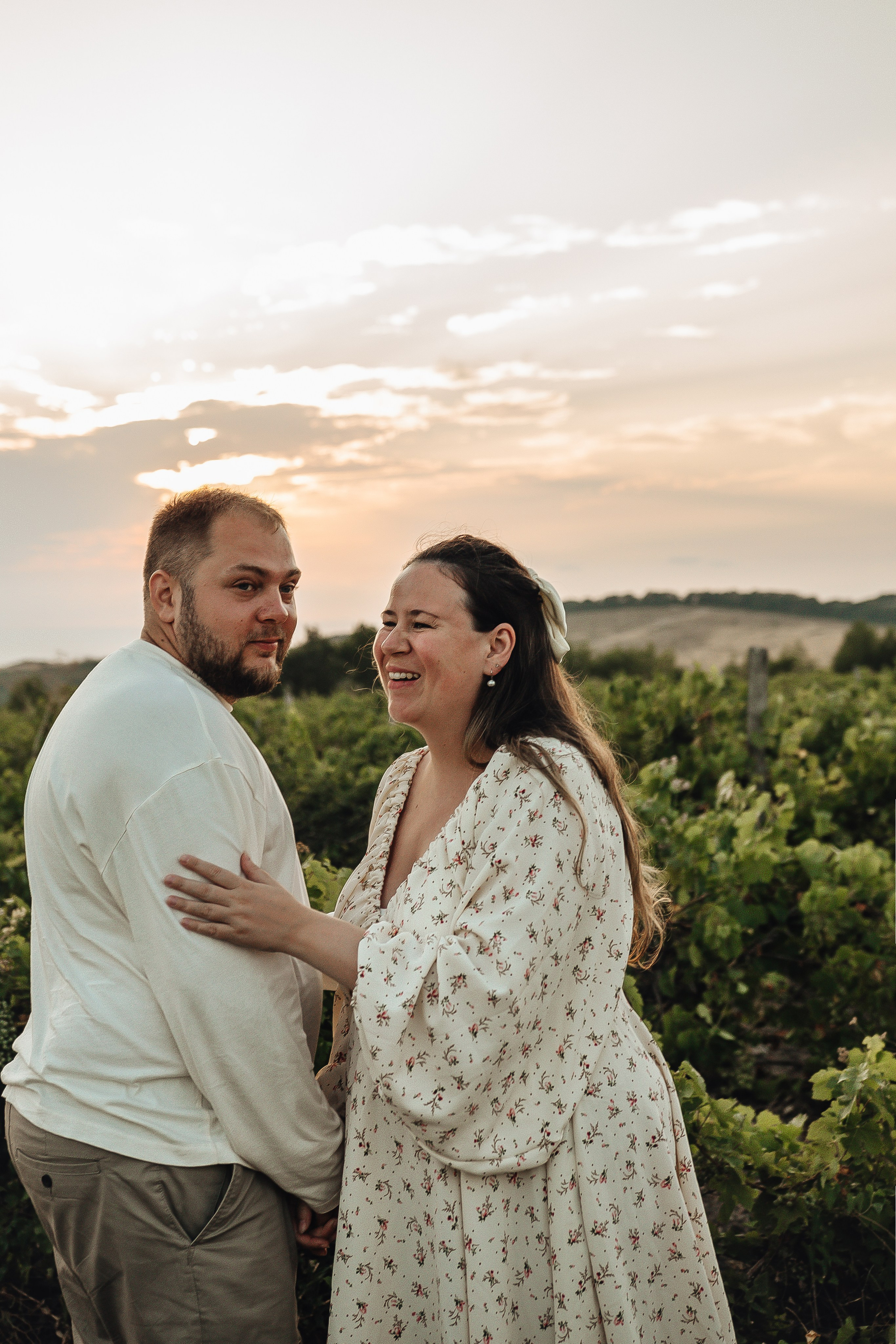 Антон и Мария — виноградная лоза Гай-Кодзора. Семейный фотограф Новороссийск, Анапа, Геленджик — Юлия Давыдова