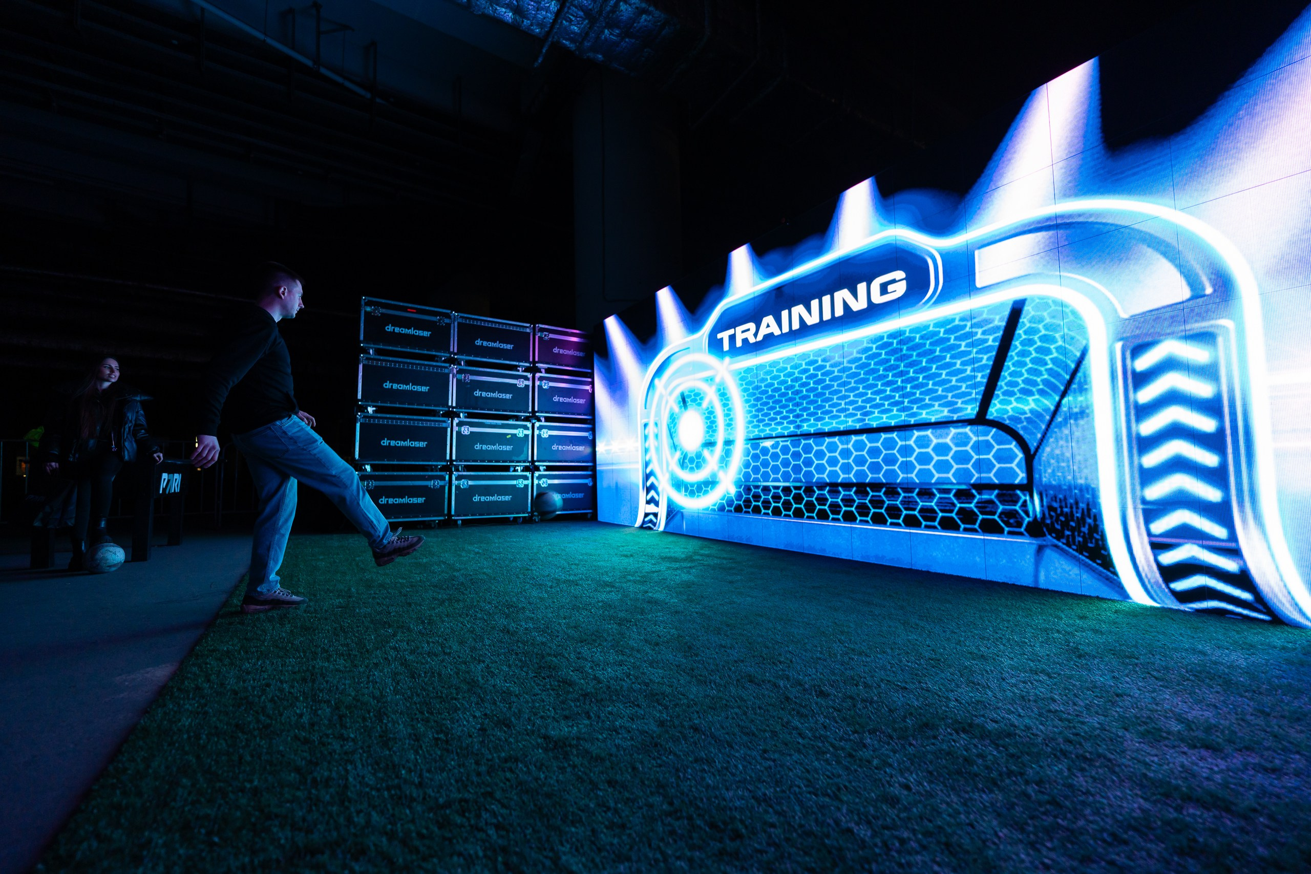 INTERVALS 2025. Sunnyman