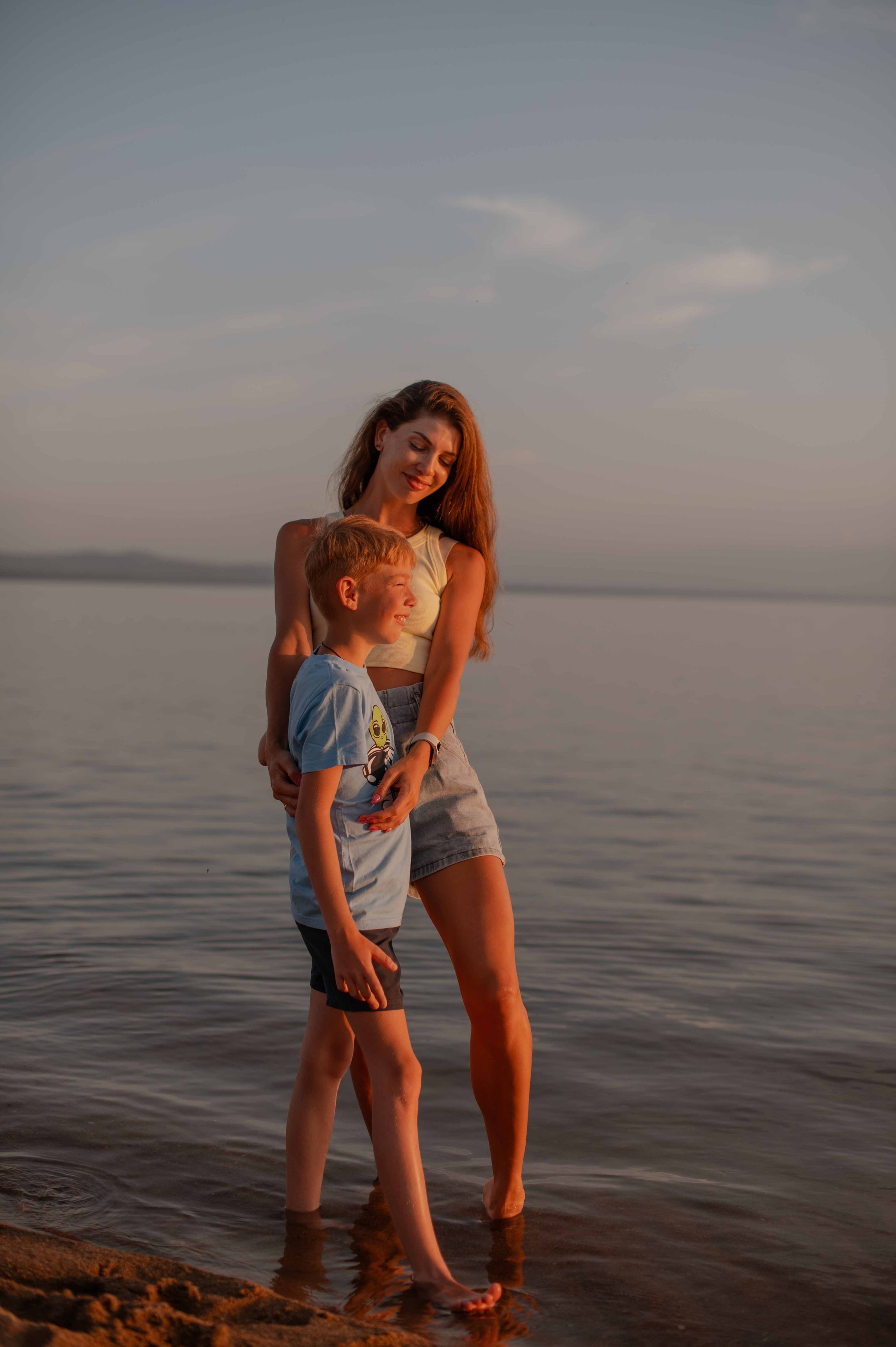 Катя и детишки на Арахлее. Фотограф Виктория Воронина