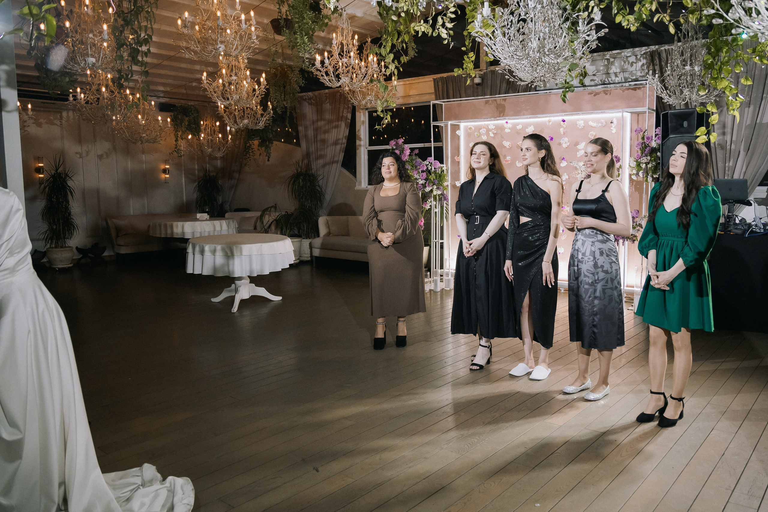 Яна и Святослав. Свадебный день. Свадебная фотография. Арина Рубах