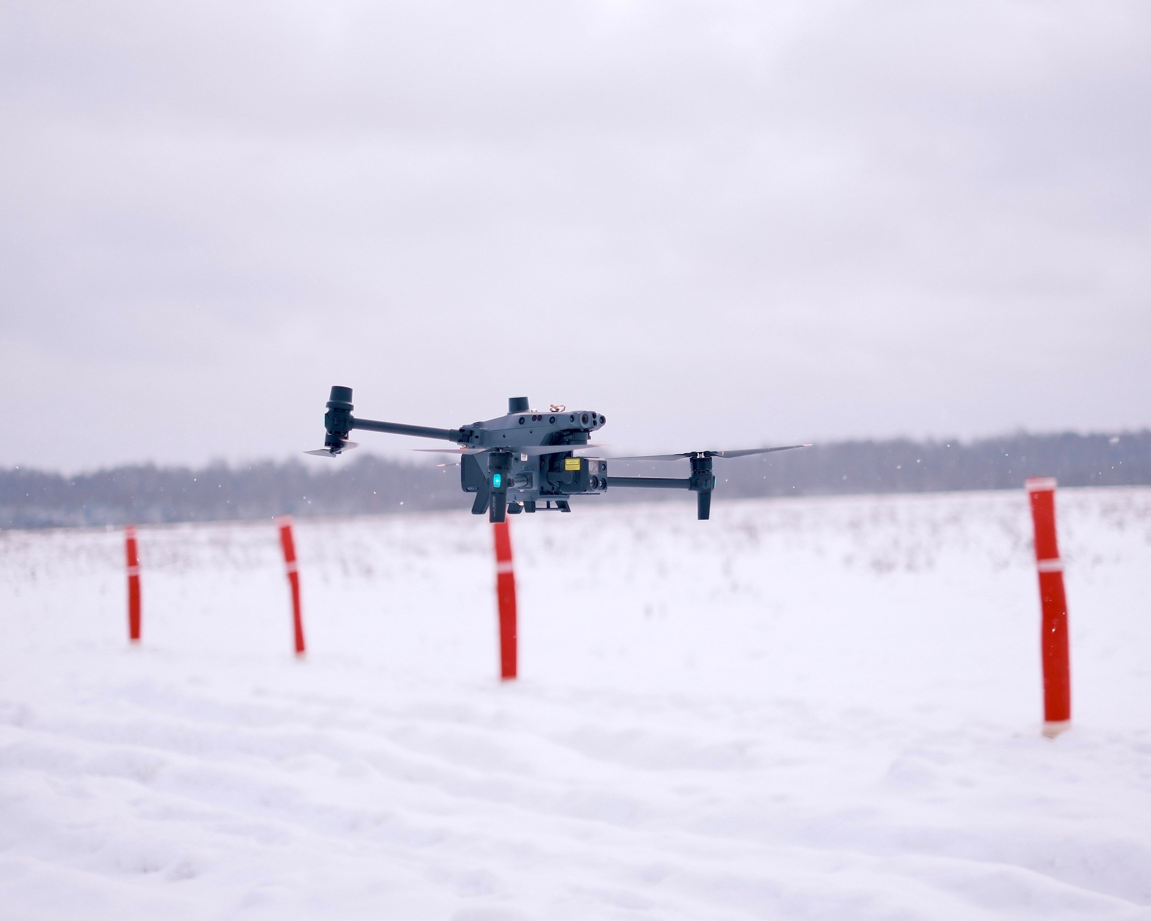 Репортаж с тренировки полетов БПЛА. Репортаж с возложения цветов 23.02.2023