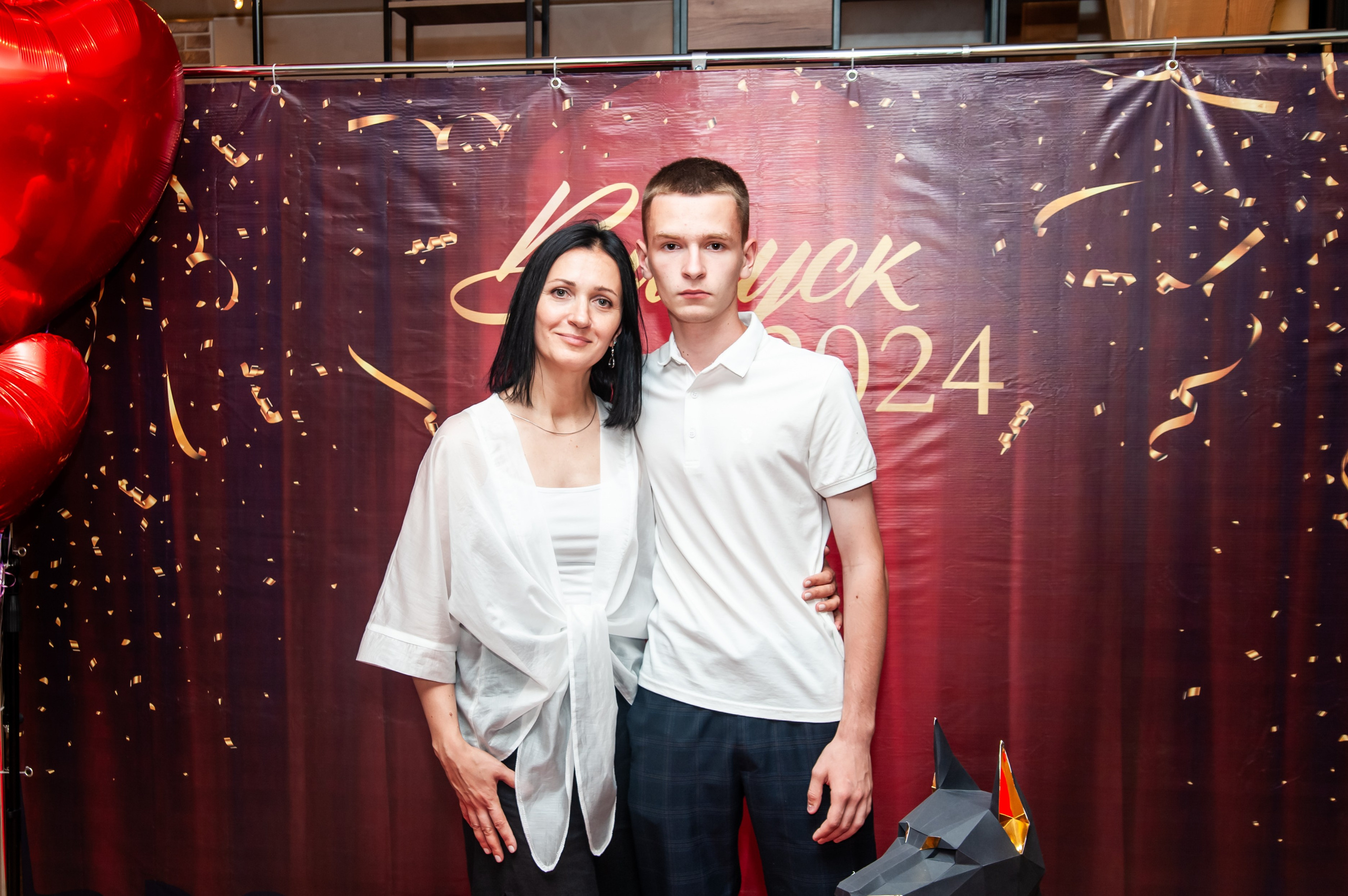 Выпускной МАОУ СОШ № 17 им. Эдуарда Есаяна. Свадебный и семейный фотограф Денис Лукьянов в Краснодаре, Краснодарском крае и Республике Крым