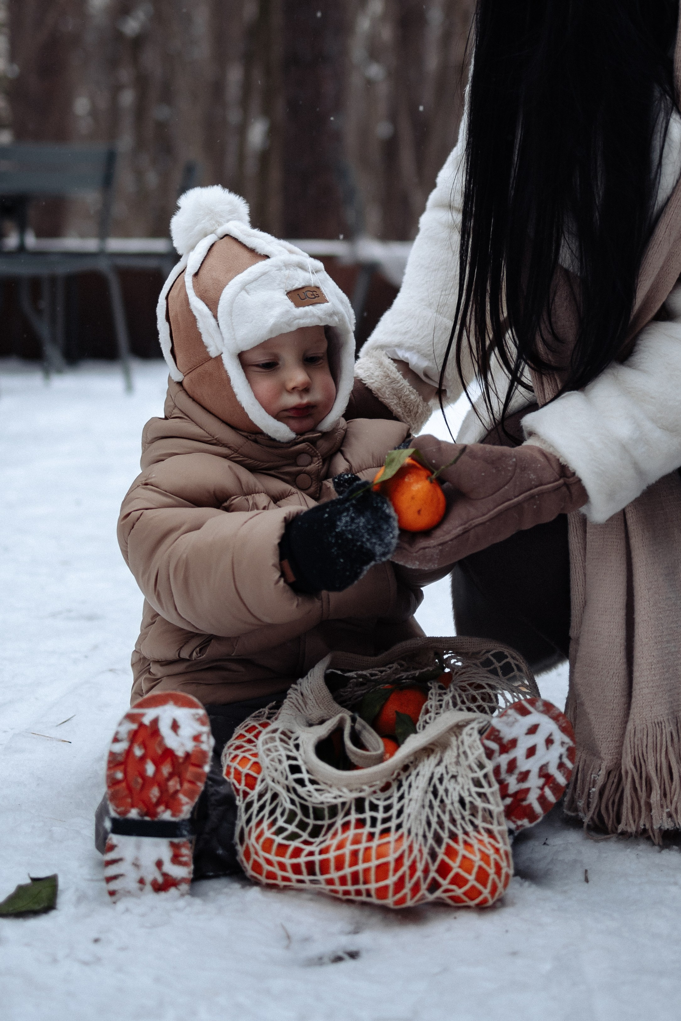 Зимняя прогулка в лесу. Настя и Мирон. Семейный и детский фотограф в Москве Маргарита Сереброва