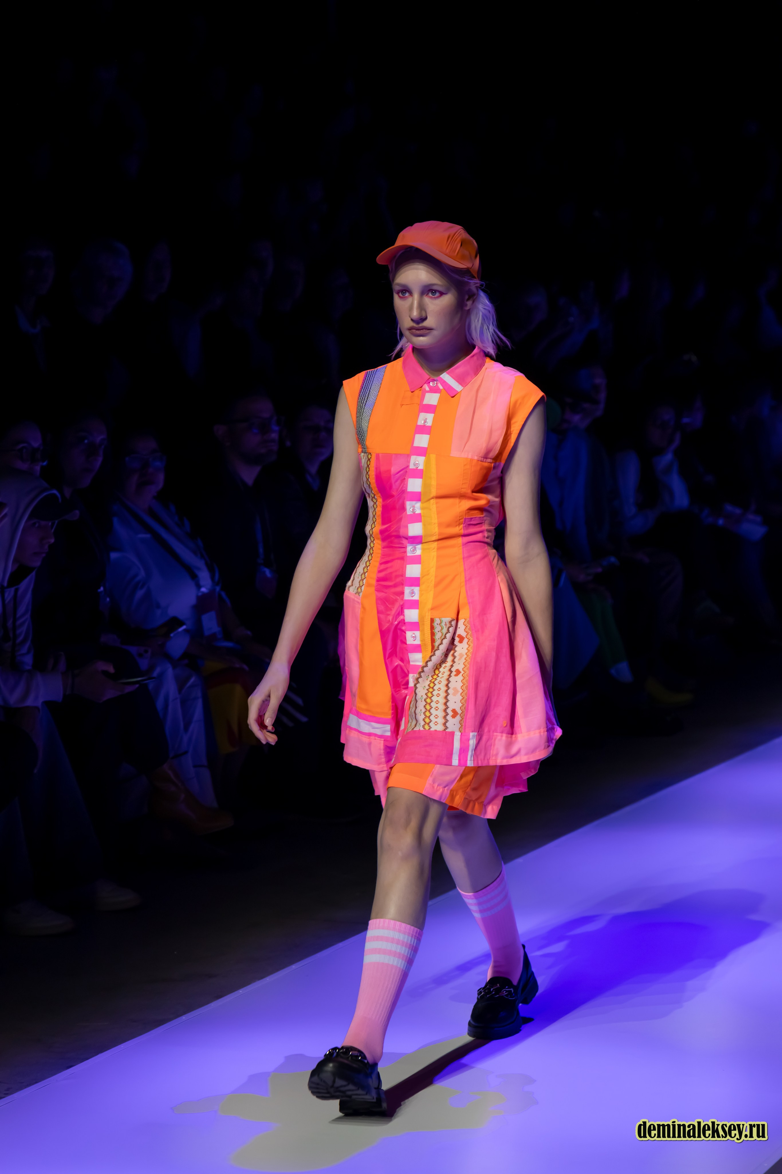 Московская неделя моды 2024 4 октября дизайнер RAEGITAZORO Индонезия. Репортажный, семейный и студийный фотограф в Москве Демин Алексей