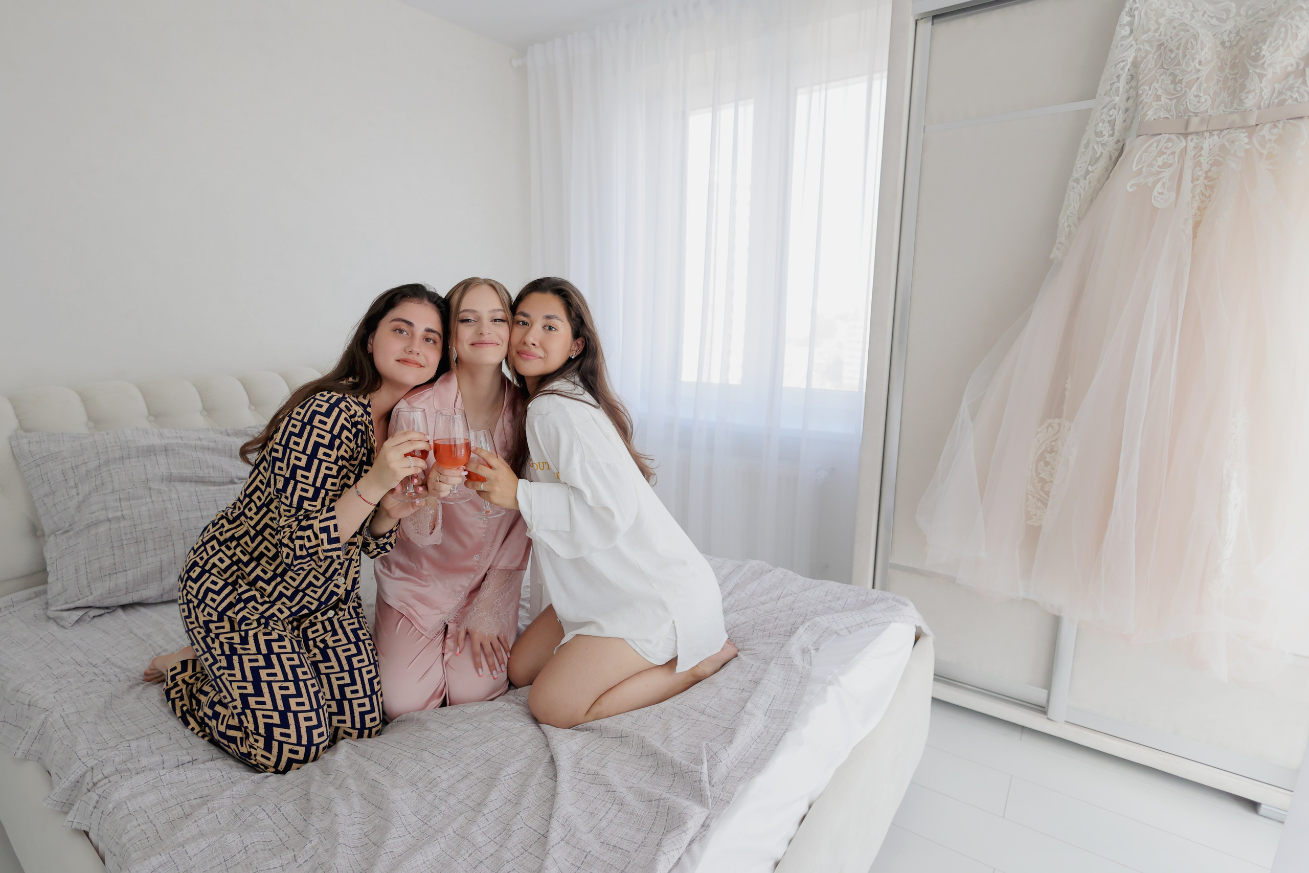 Ксюша и подружки -Утро невесты. Свадебный фотограф   Набережных Челнов  Олег Новиков