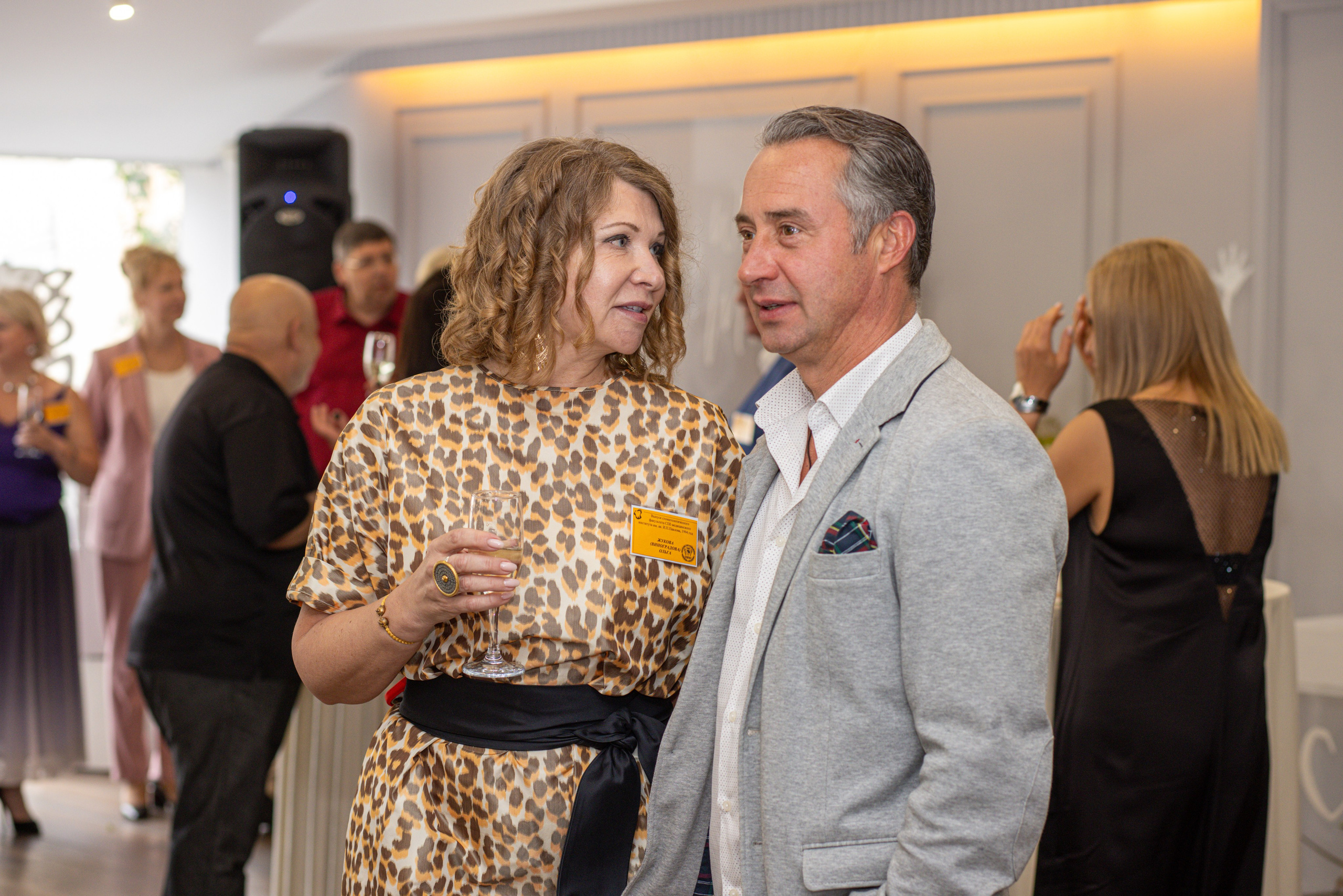 Встреча выпускников. Стоматологи СПб. Семейный фотограф в Вышнем Волочке — Ульяна Иванова | Фотосессии для всей семьи