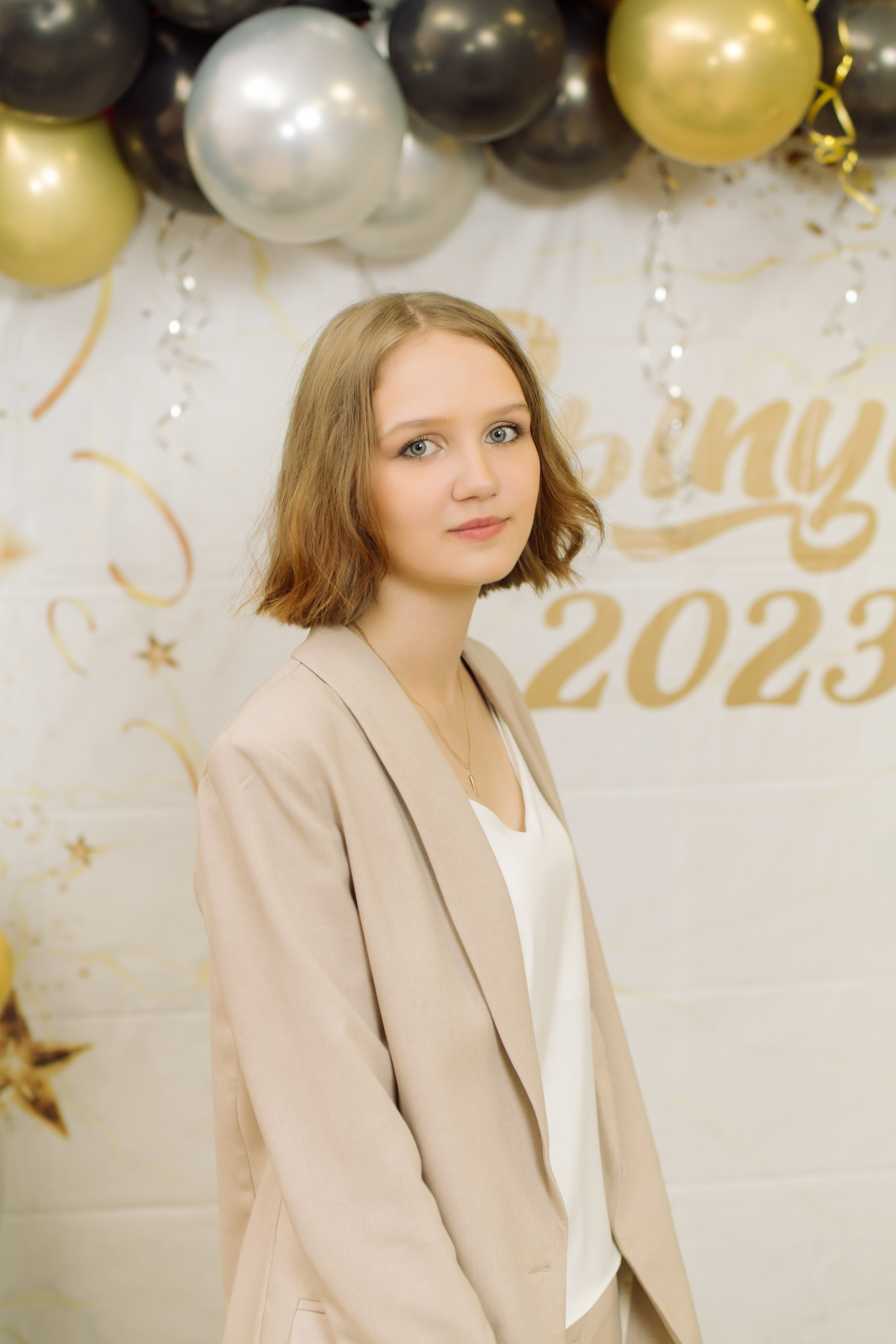 Выпускные старшая школа. Фотограф Южно-Сахалинск