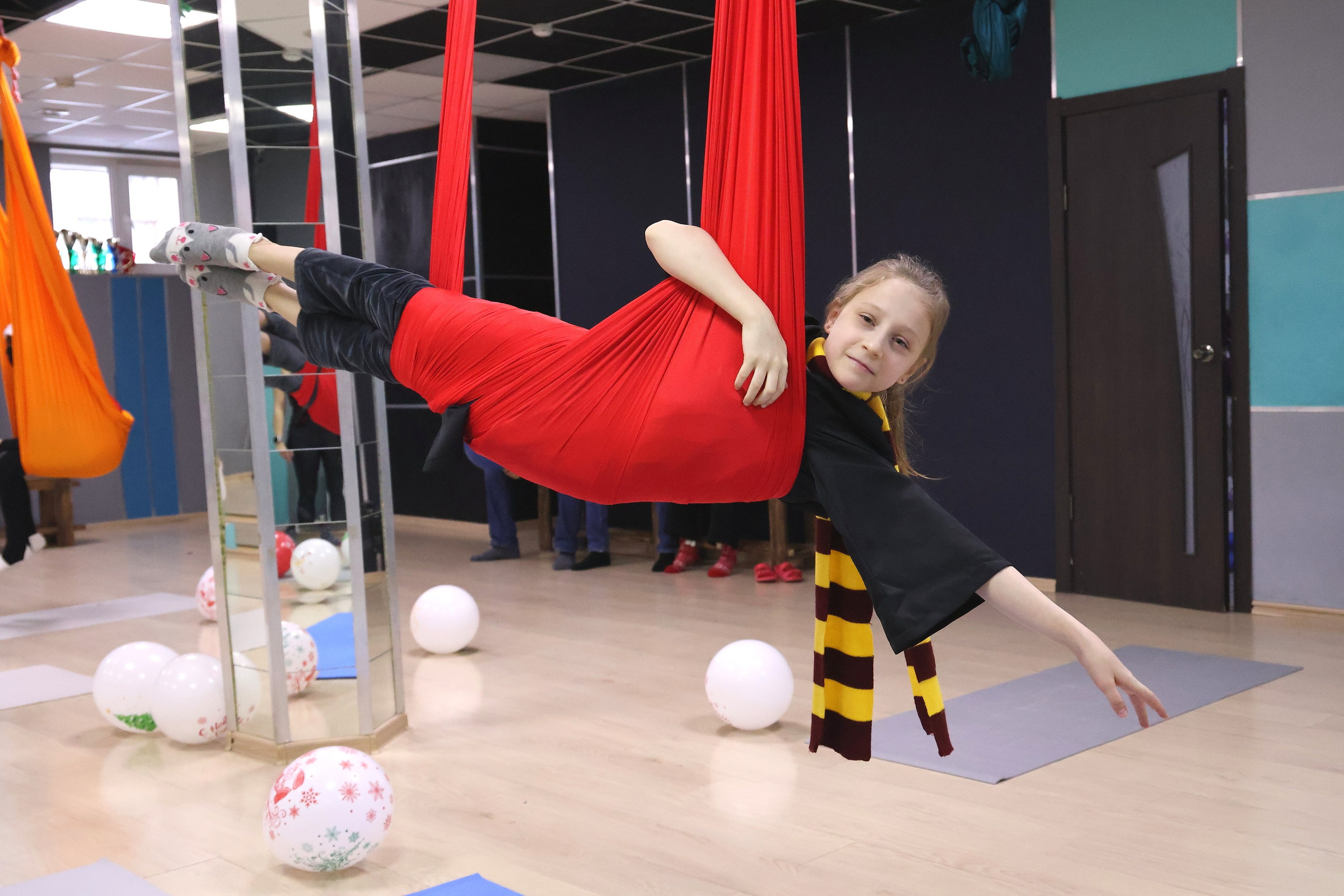 Открытый урок «Фитнес в гамаках». Спортивный и репортажный фотограф Ермакова Светлана