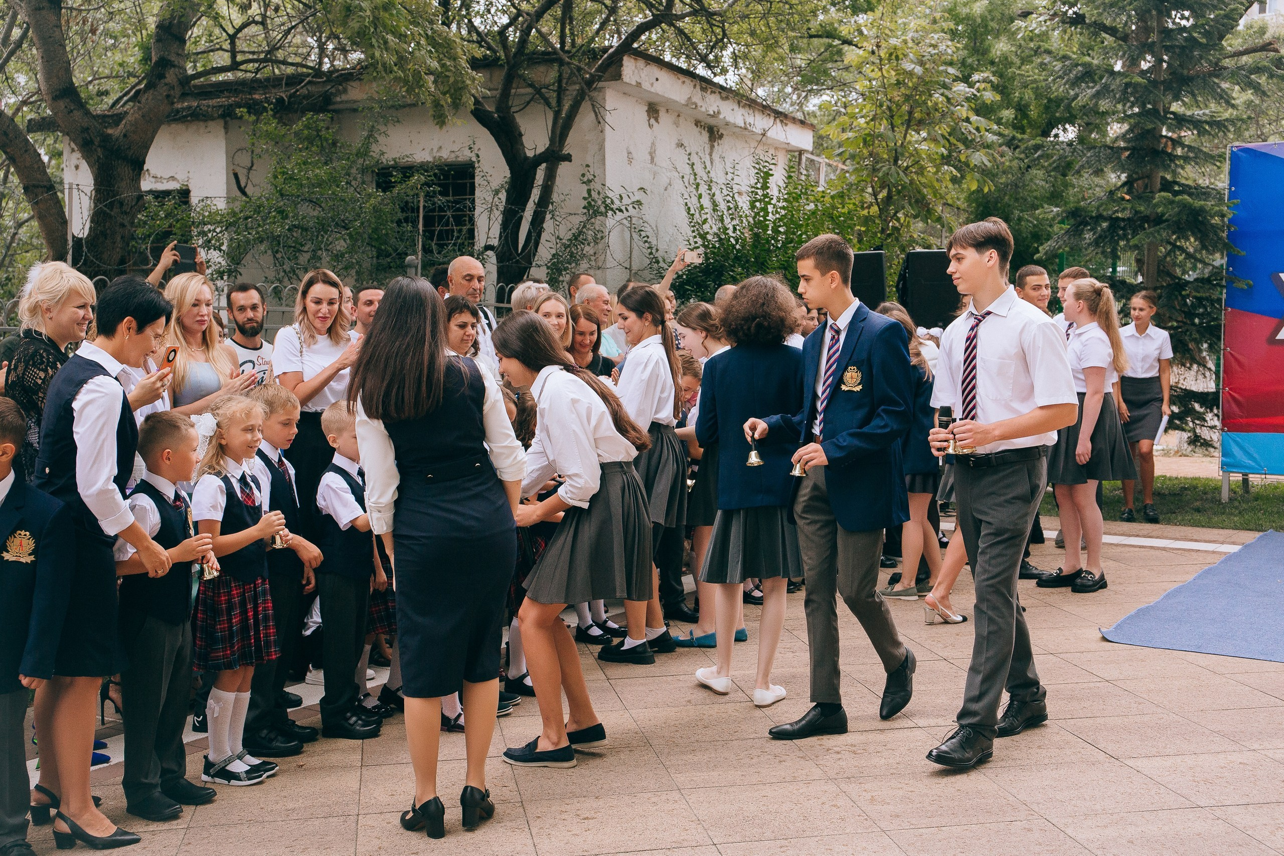 1 класс школа «Личность». Выпускные альбомы Натальи Бутко: Новороссийск, Анапа, Геленджик