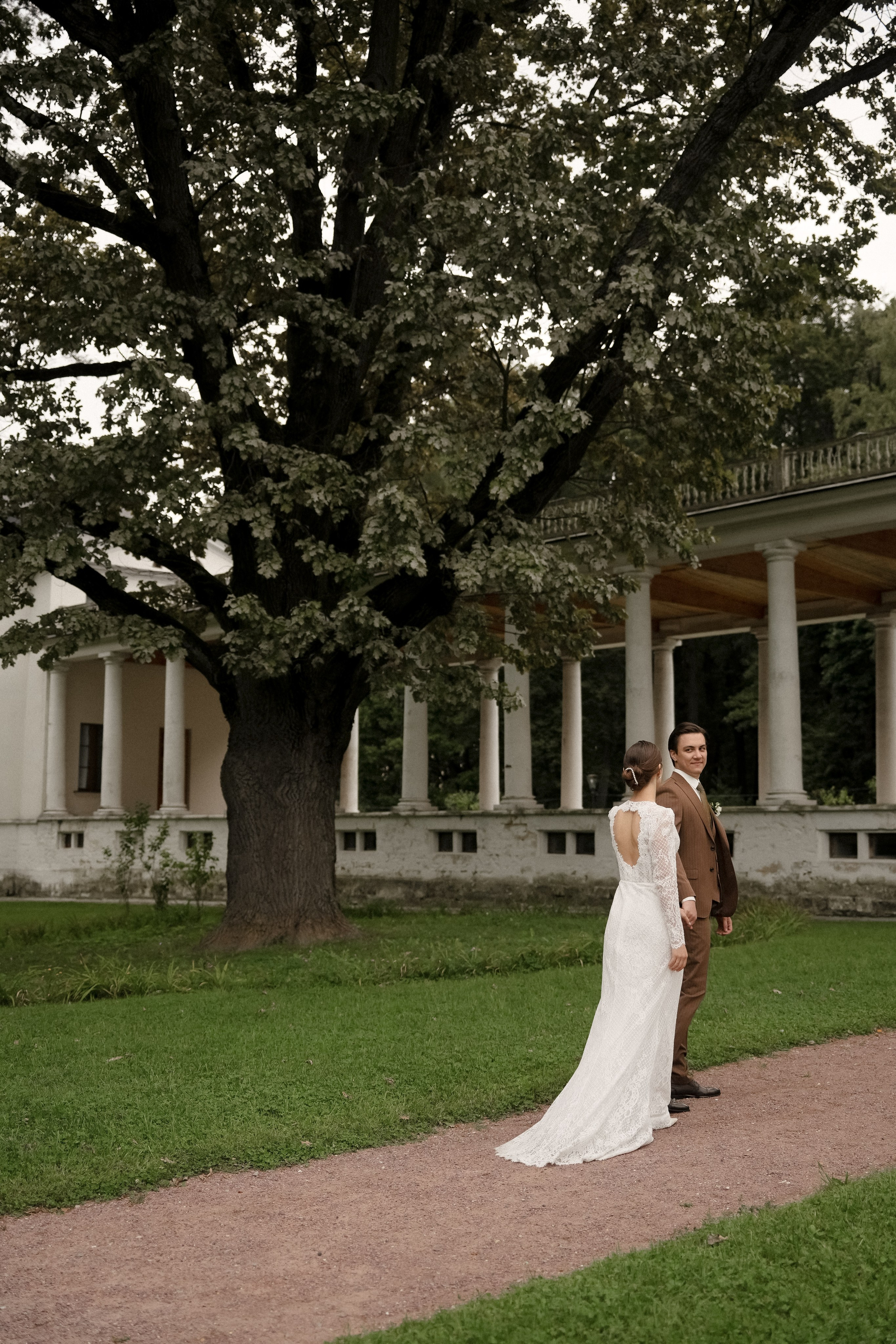 Динар и Анна