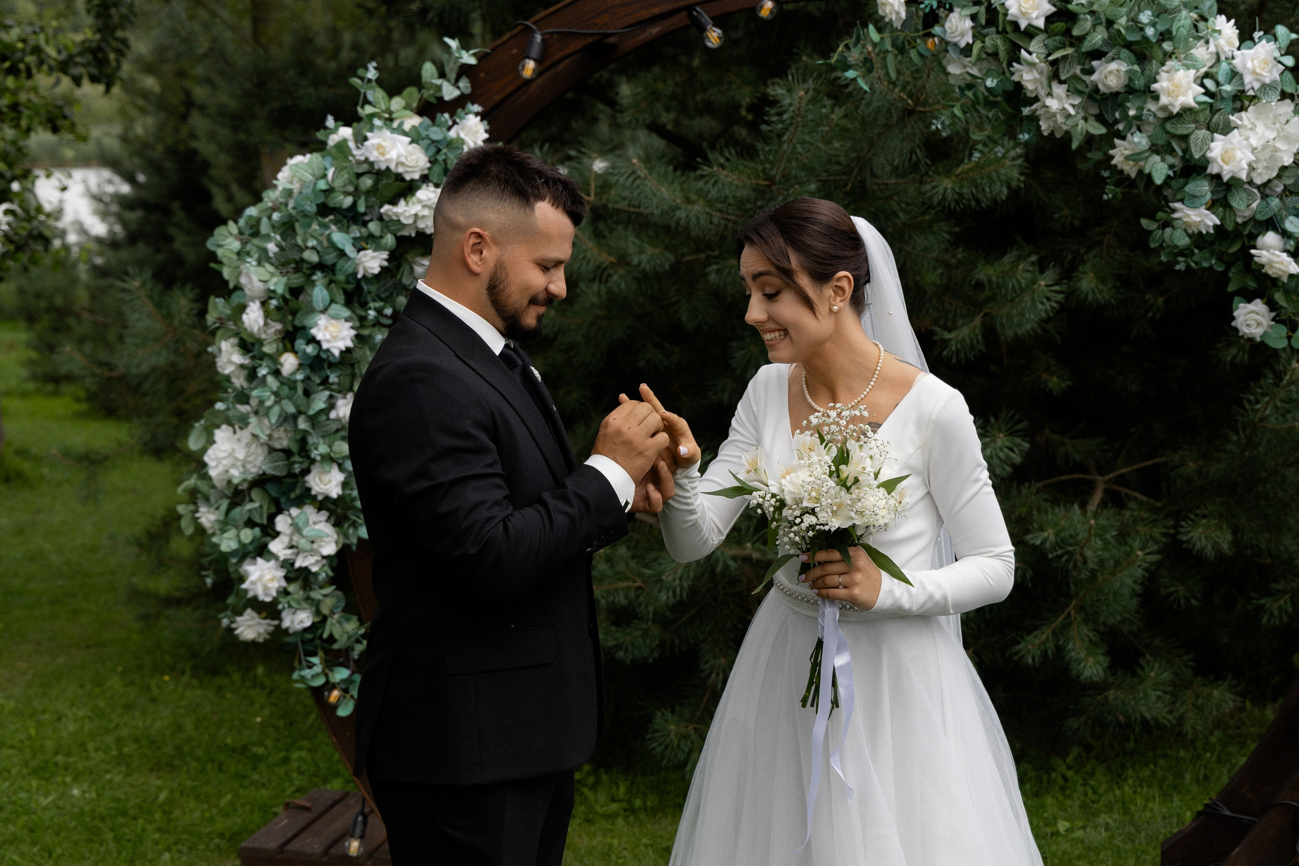 Свадебная фотосессия в агроусадьбе Лабодянка в Минске. Свадебный фотограф в Минске/Беларуси Сергей Спиридонов